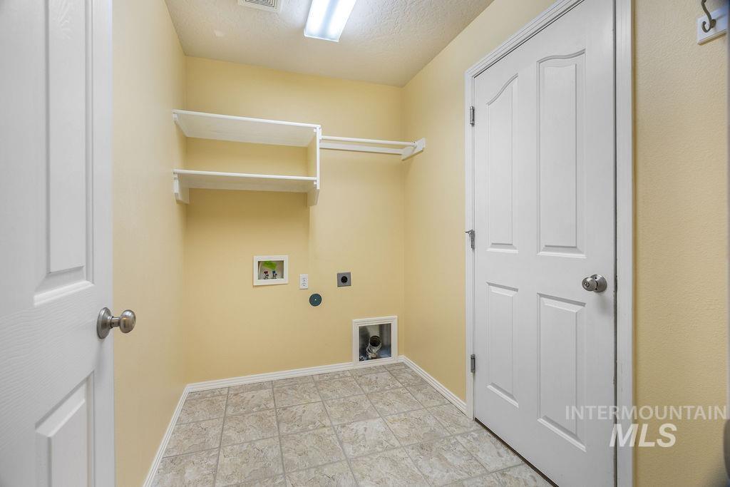 1005 Mallard St Property Photo 20