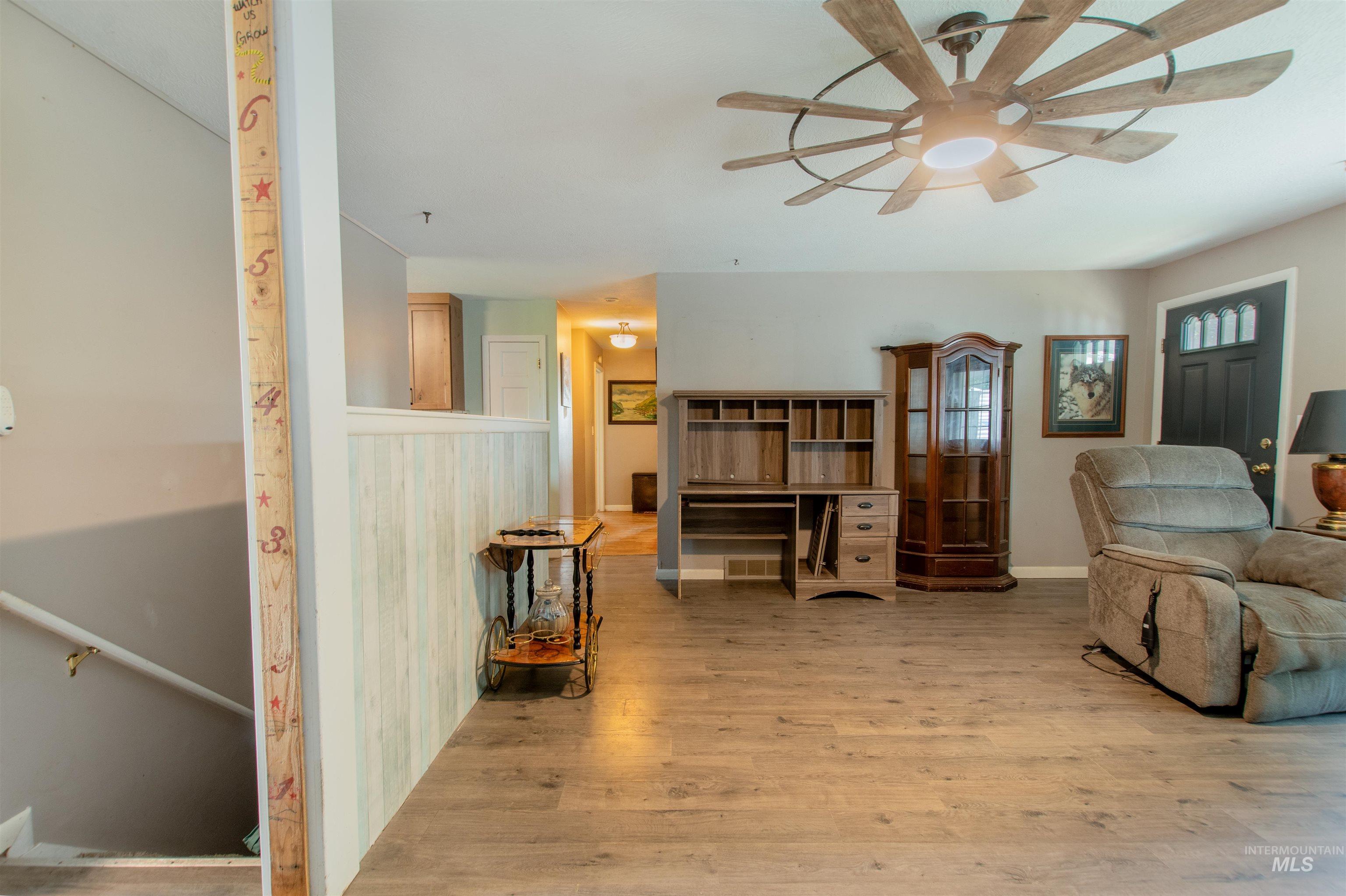 4110 Pleasant View Dr Property Photo 6