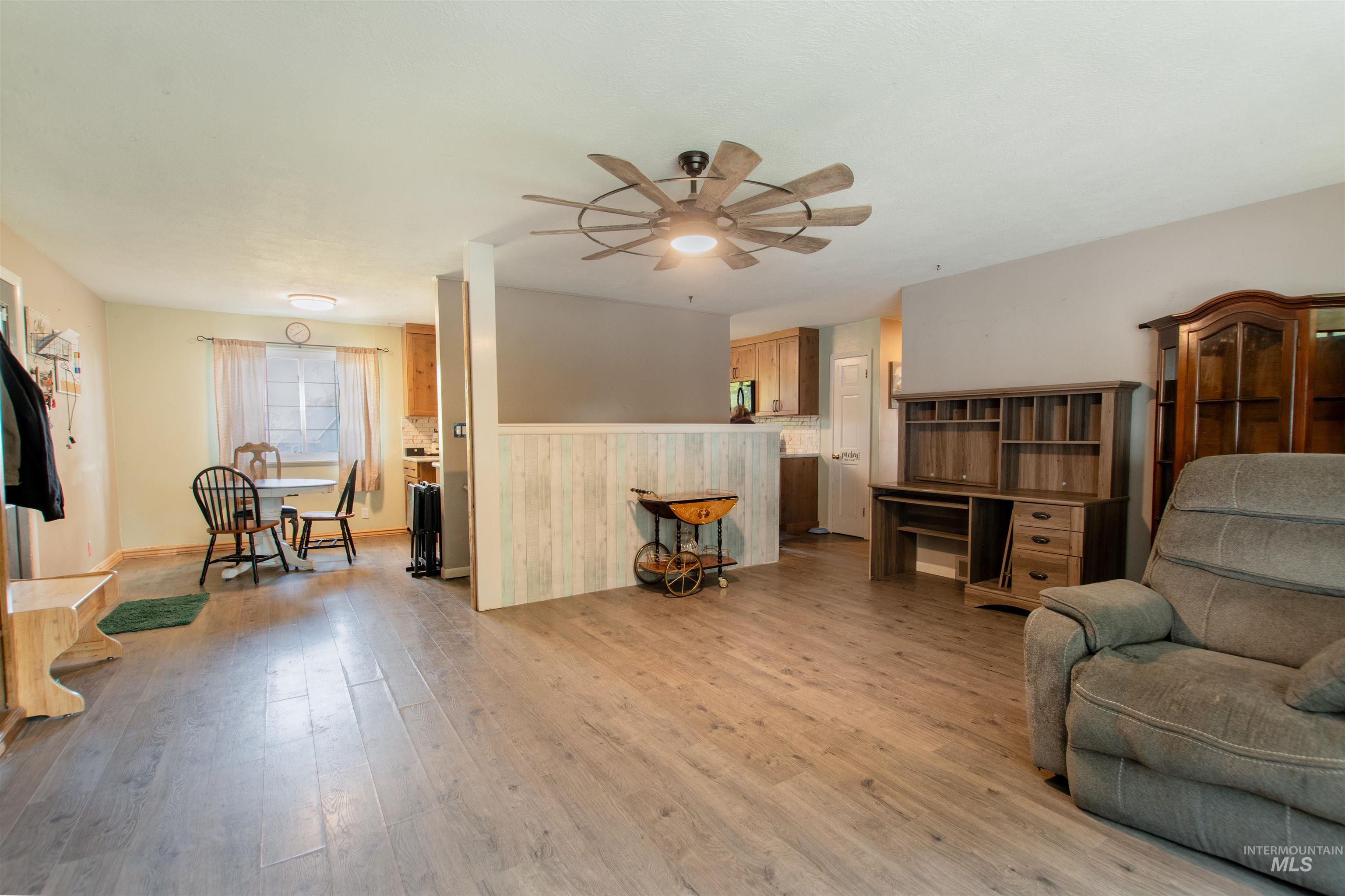 4110 Pleasant View Dr Property Photo 8