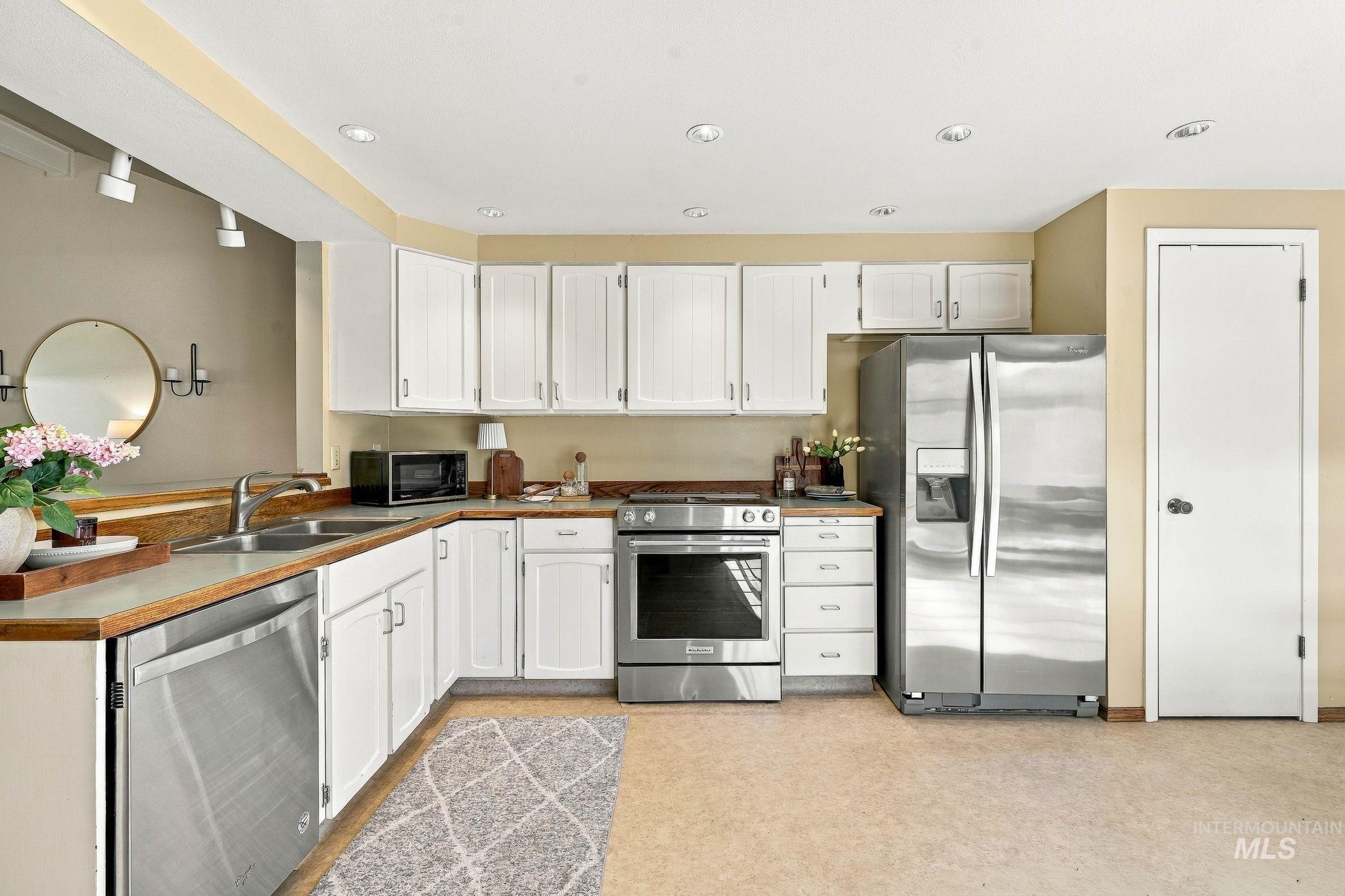 7255 W Cascade Dr Property Photo 14