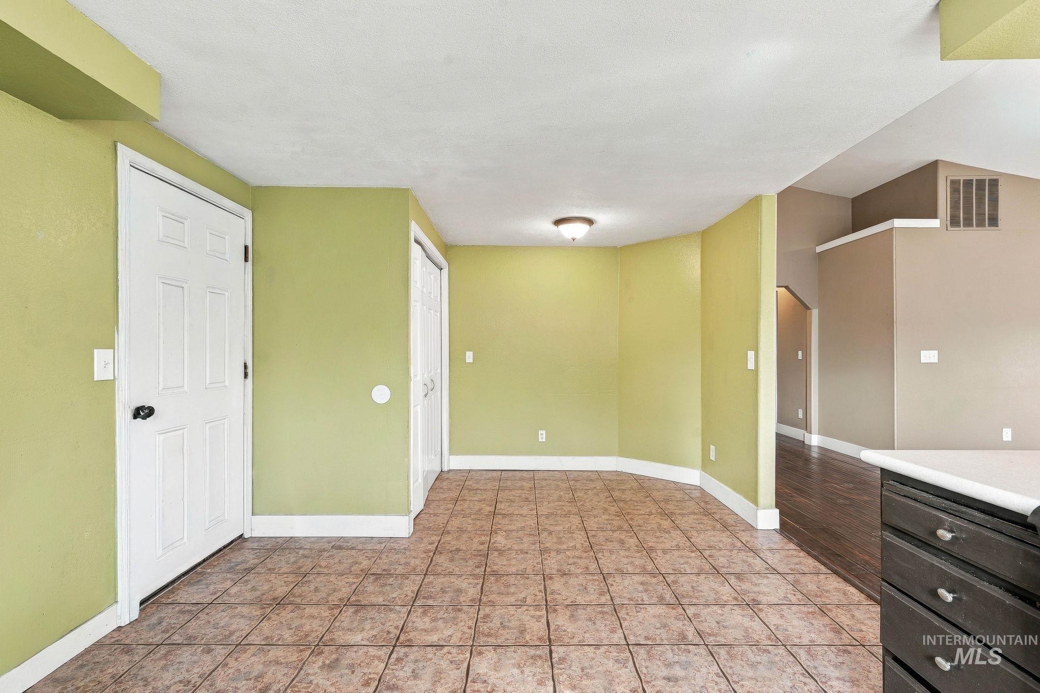 2512 W Flamingo Ave Property Photo 20
