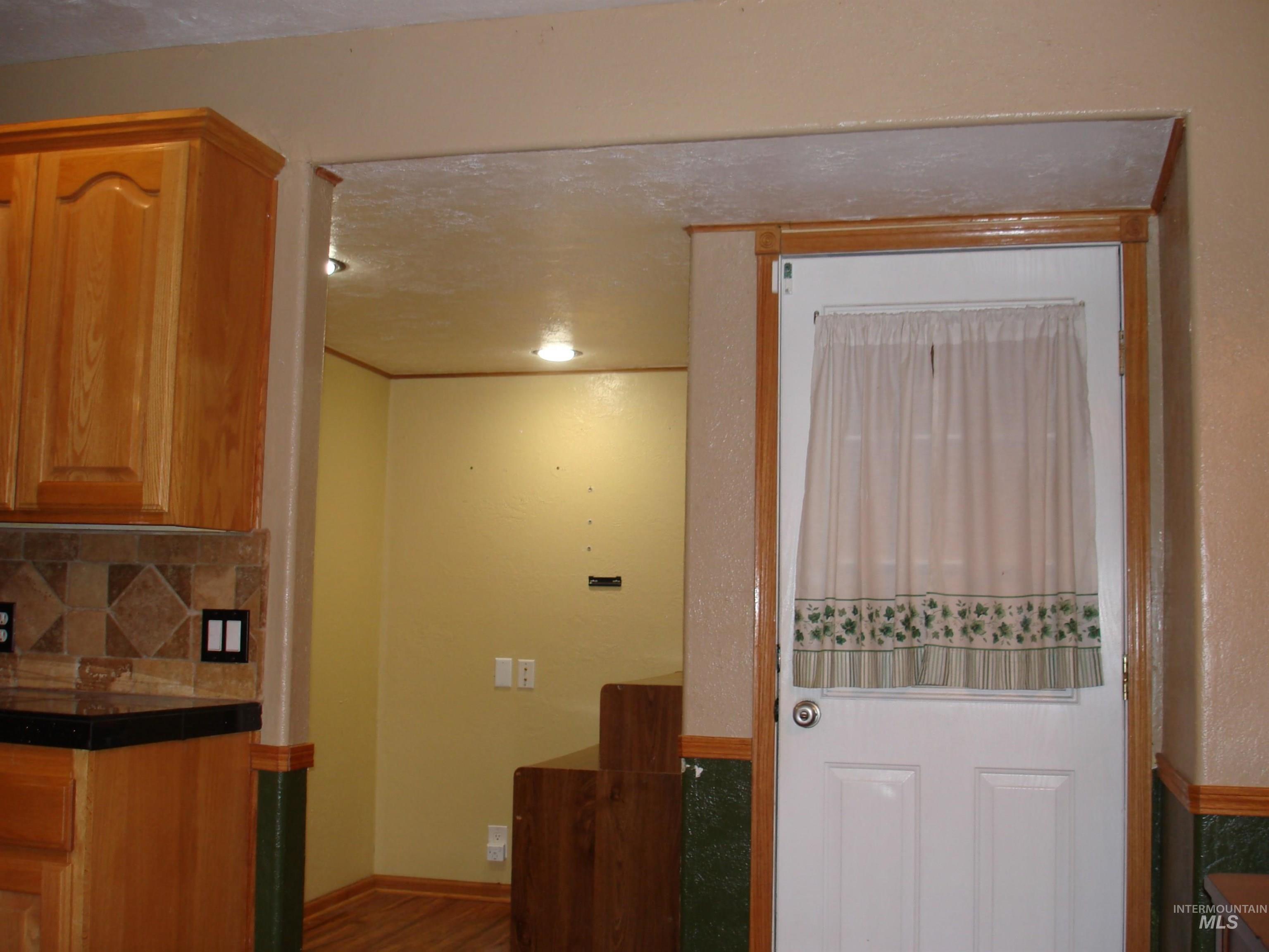 2004 3rd Ave N Property Photo 14