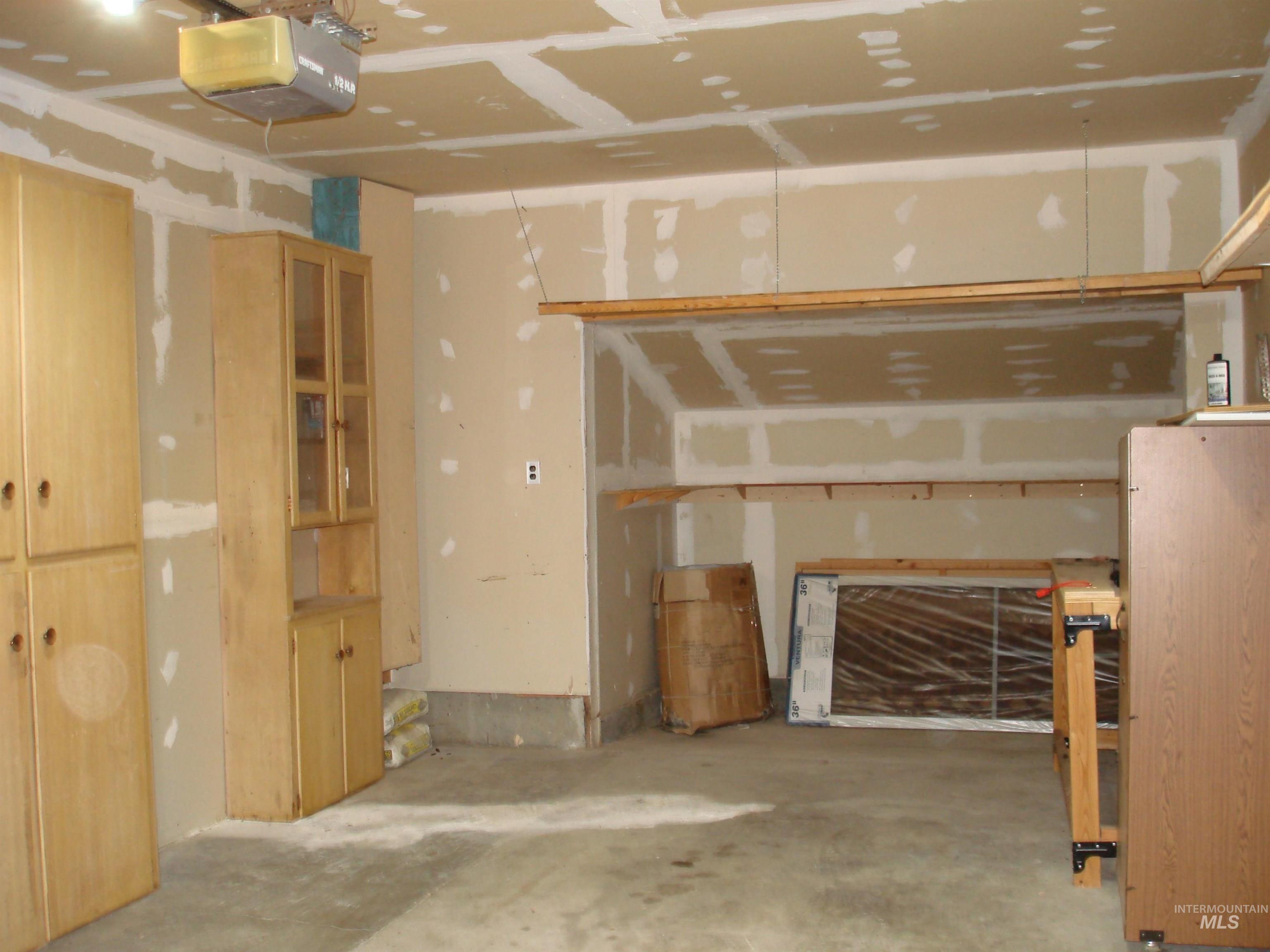 2004 3rd Ave N Property Photo 39
