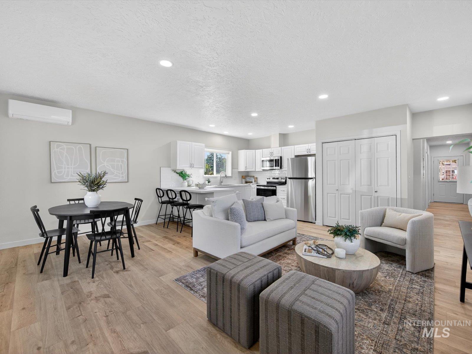 6415 W Saxton Ave. Property Photo 8