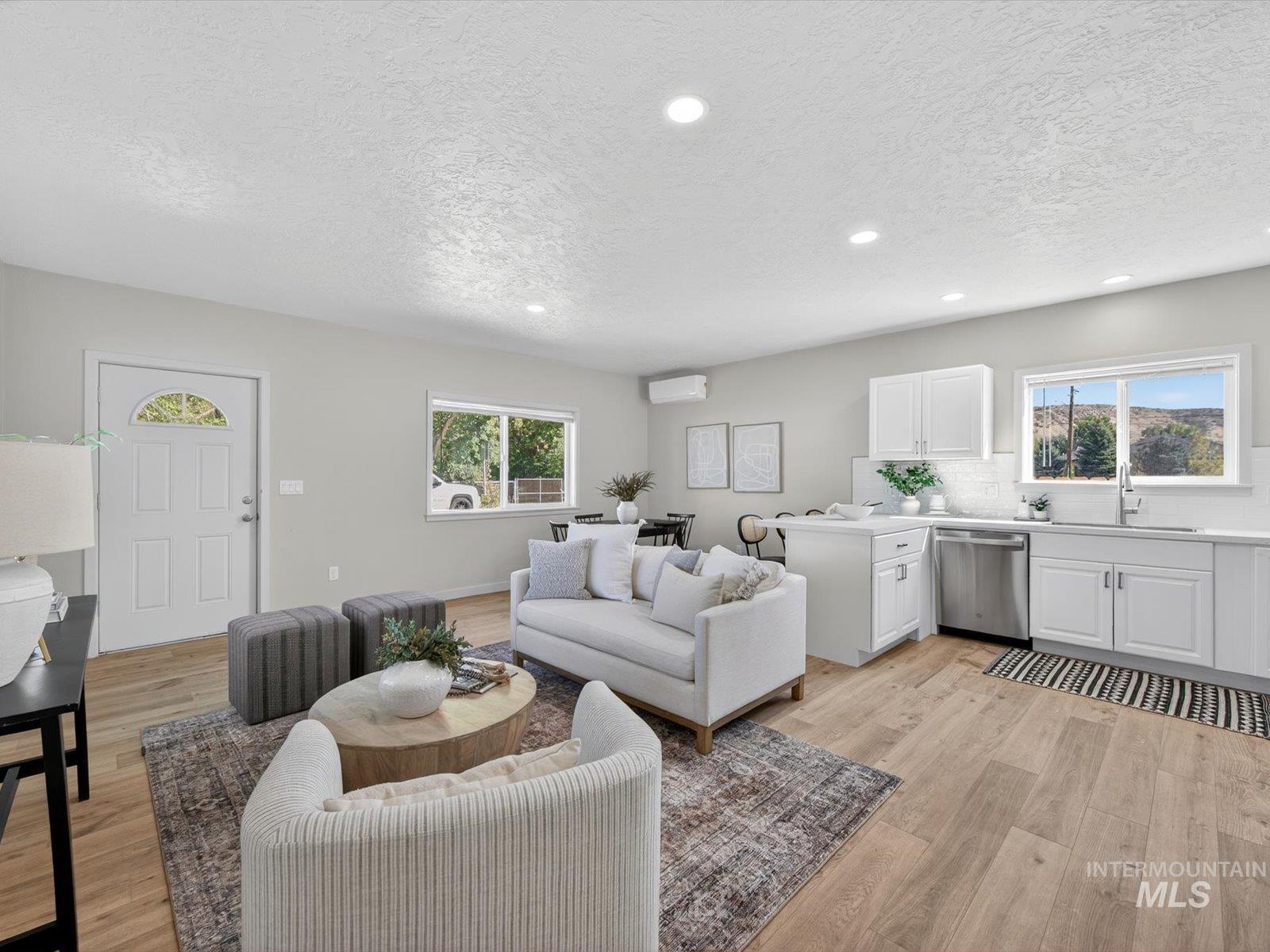6415 W Saxton Ave. Property Photo 14