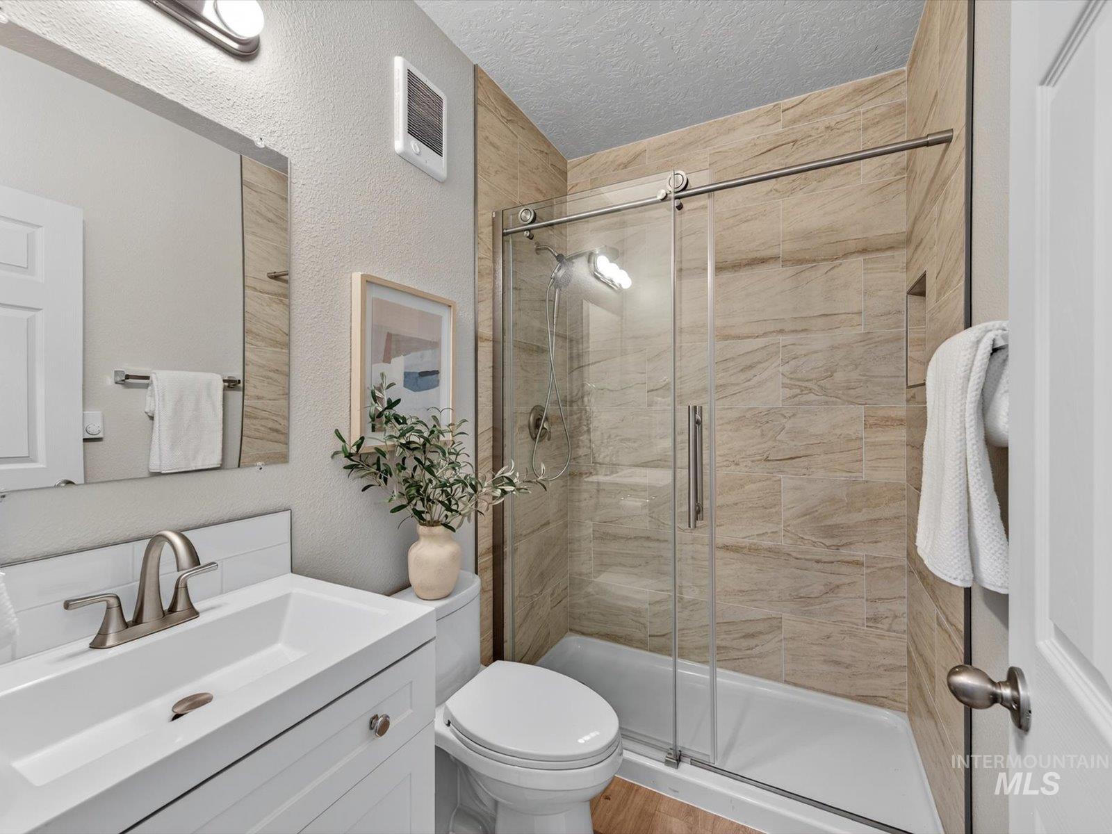 6415 W Saxton Ave. Property Photo 19