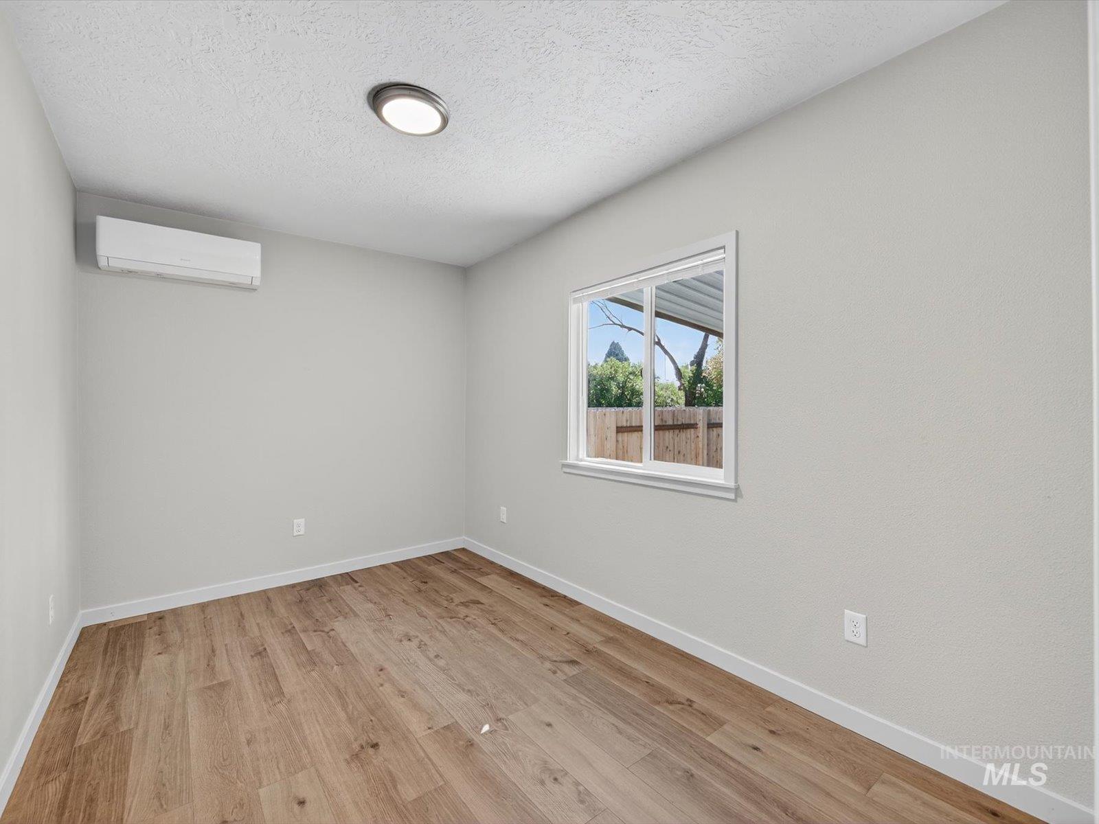 6415 W Saxton Ave. Property Photo 20