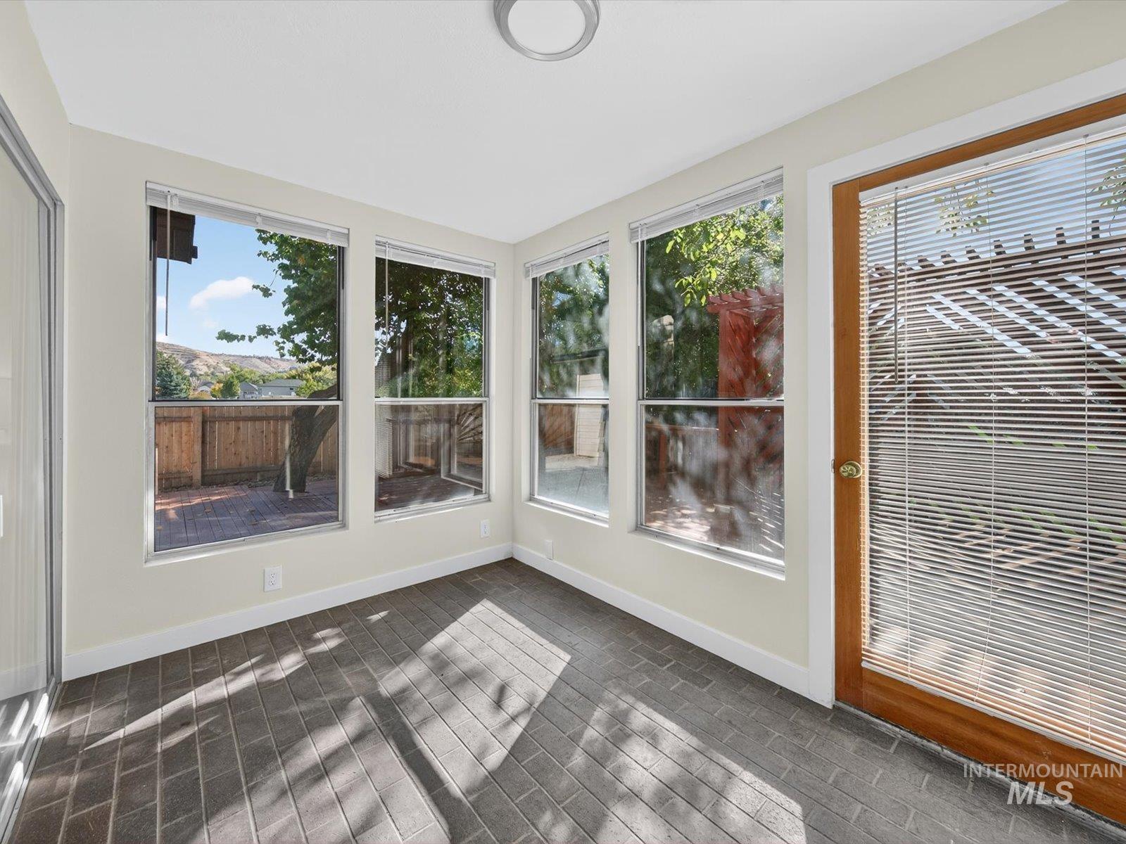 6415 W Saxton Ave. Property Photo 44