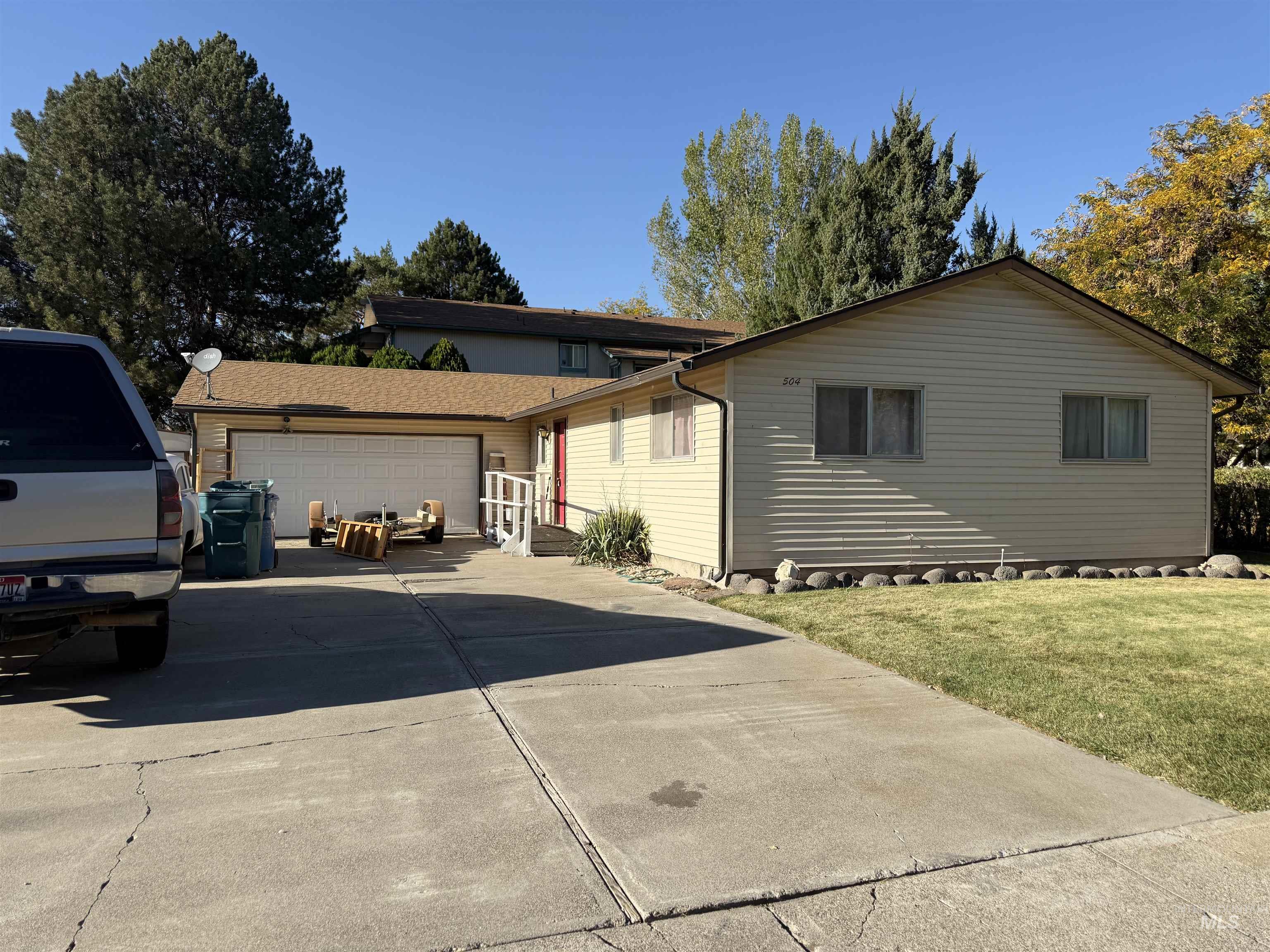 504 Tindall Property Photo 1