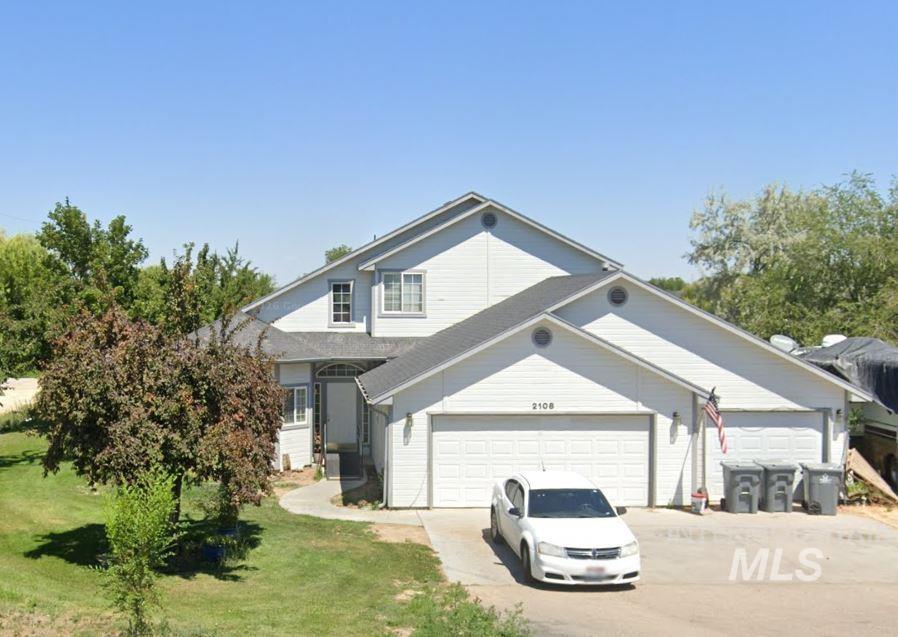 2108 E Lewis Lane Property Photo 1