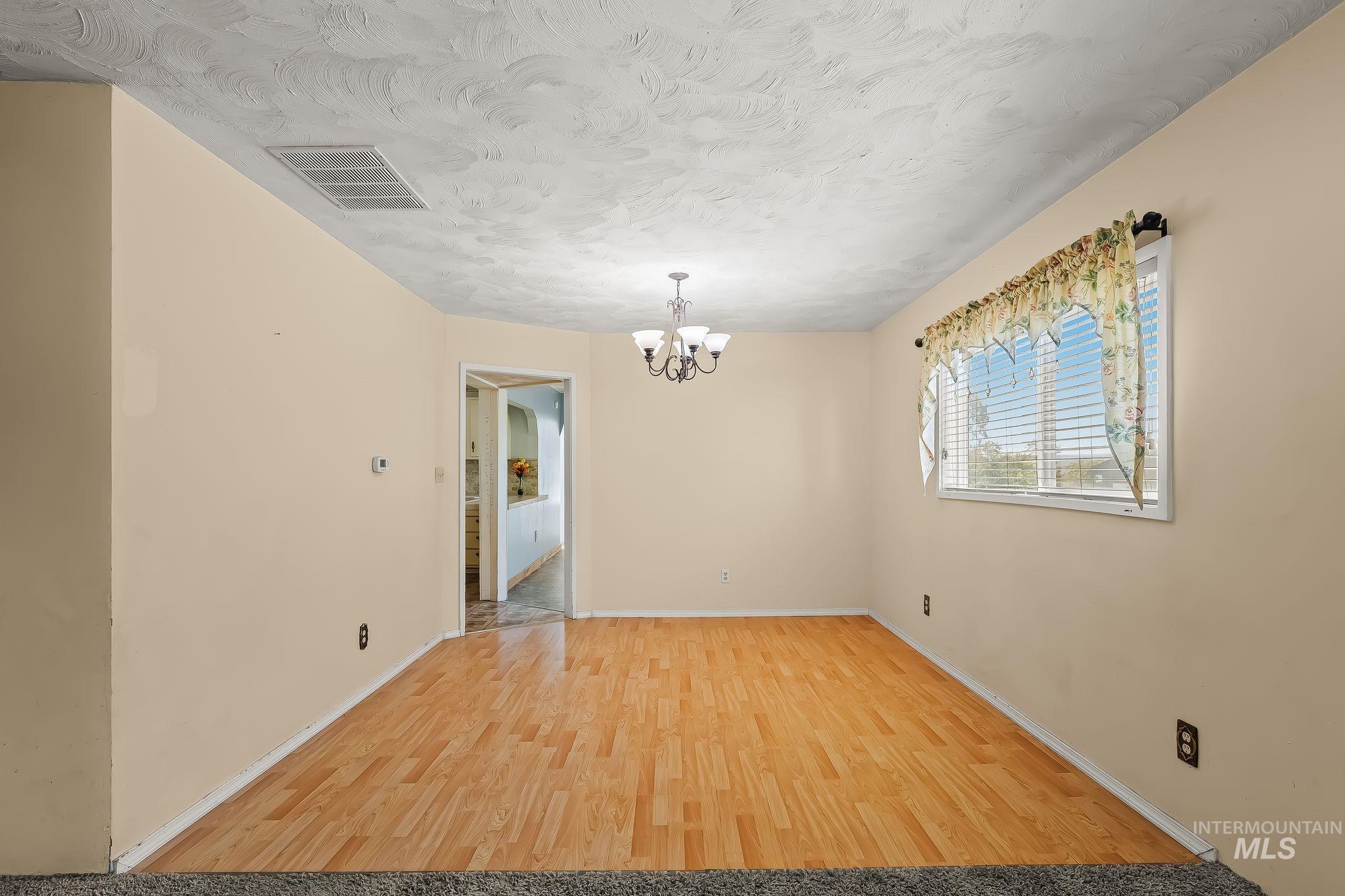 1344 Hemlock Ave Property Photo 13