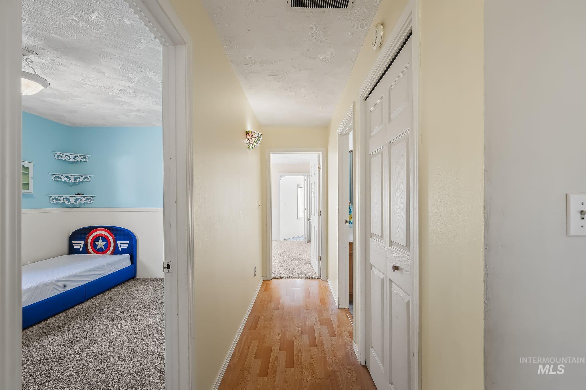 1344 Hemlock Ave Property Photo 24