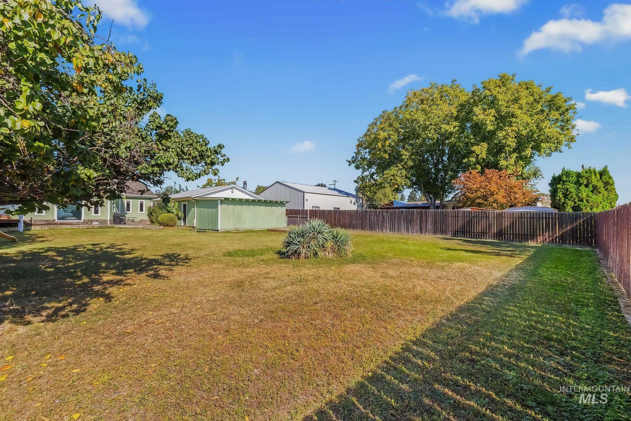 1344 Hemlock Ave Property Photo 43