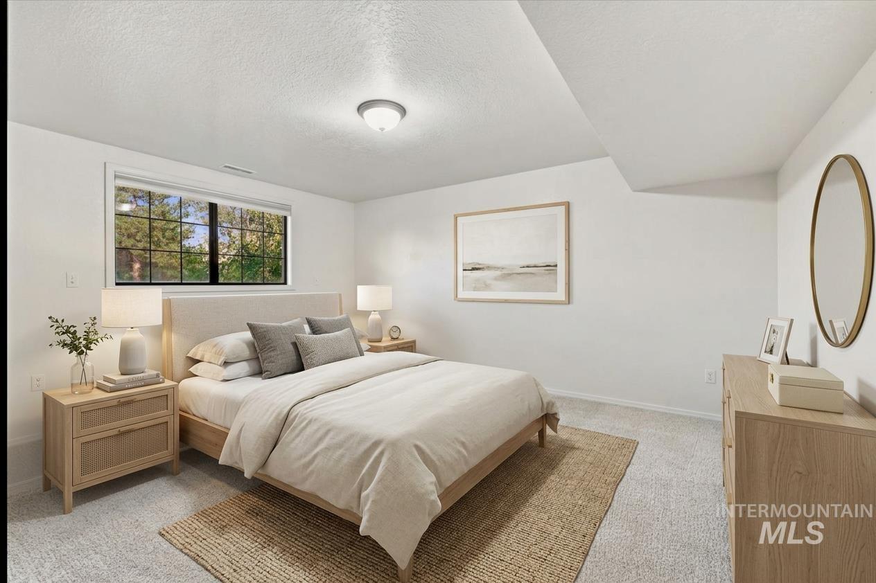 2405 Airport Avenue Property Photo 29