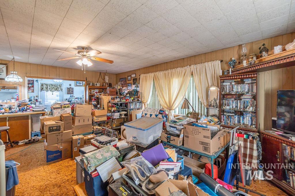 583 Notus Road Property Photo 40