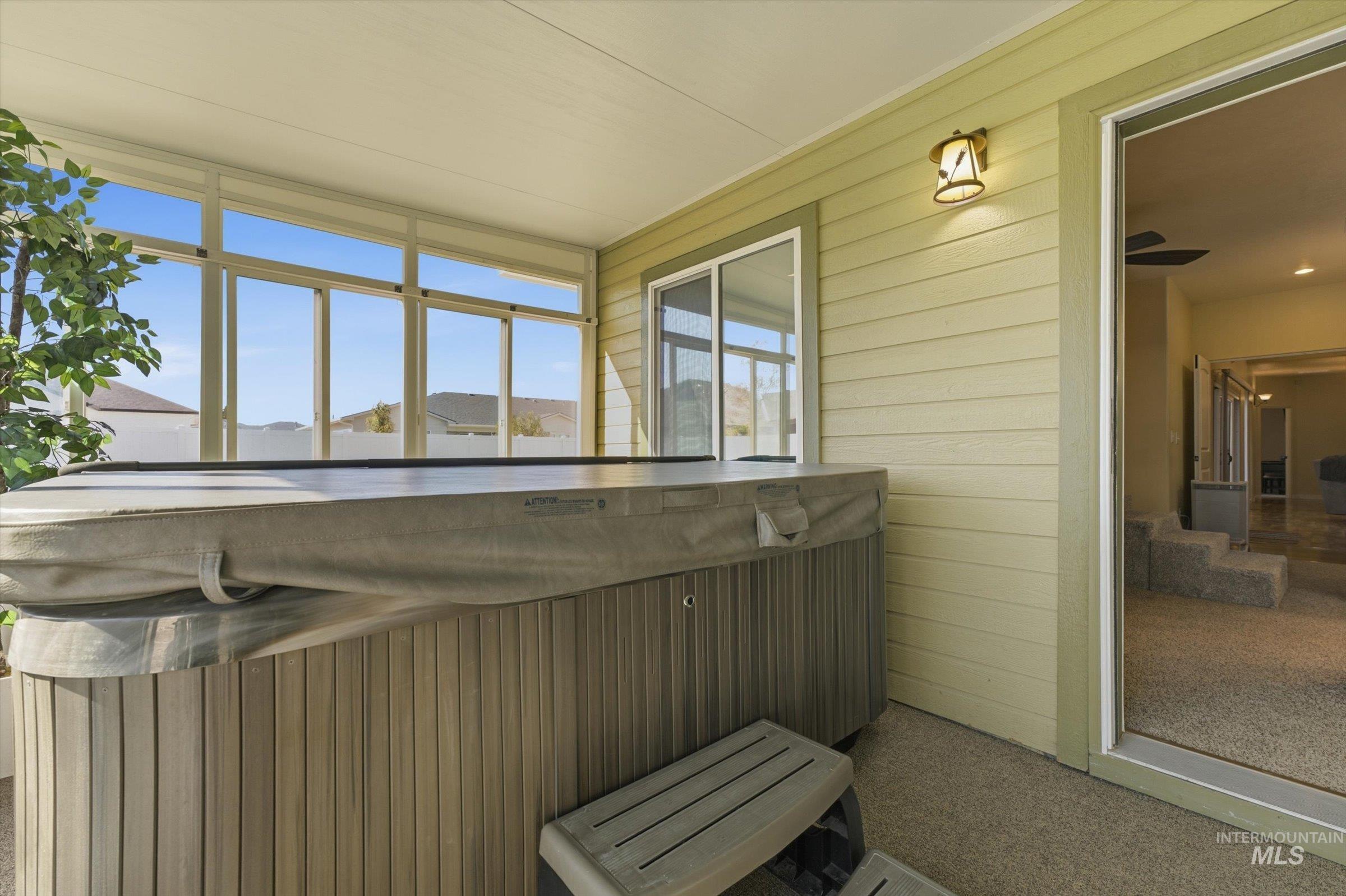 83 S Smiley Court Property Photo 24