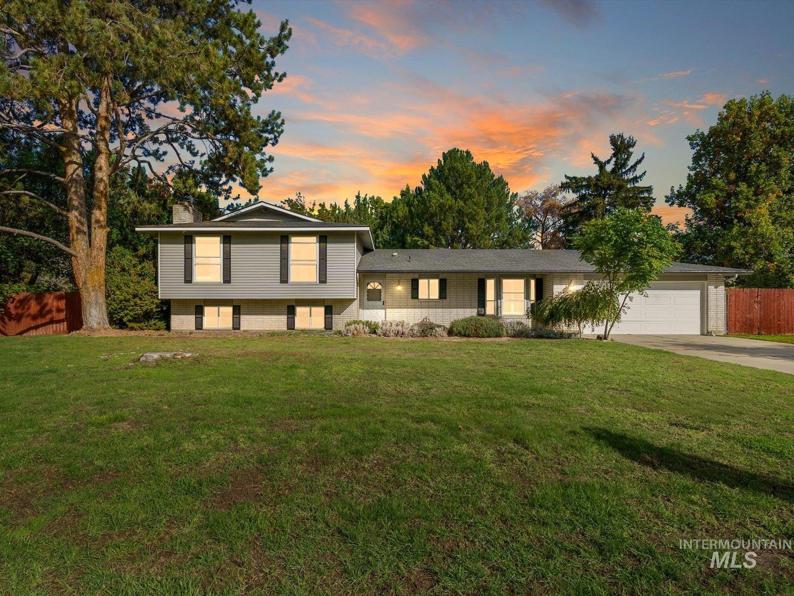 12508 W Freedom Dr Property Photo 1
