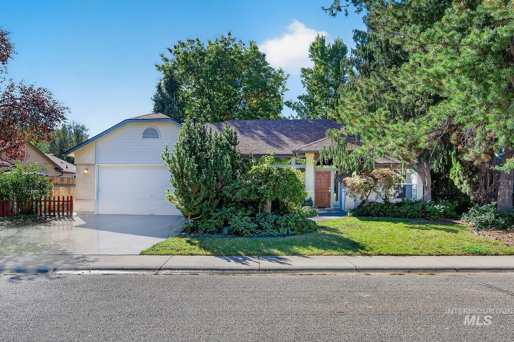 6277 W Parapet Ct Property Photo 1