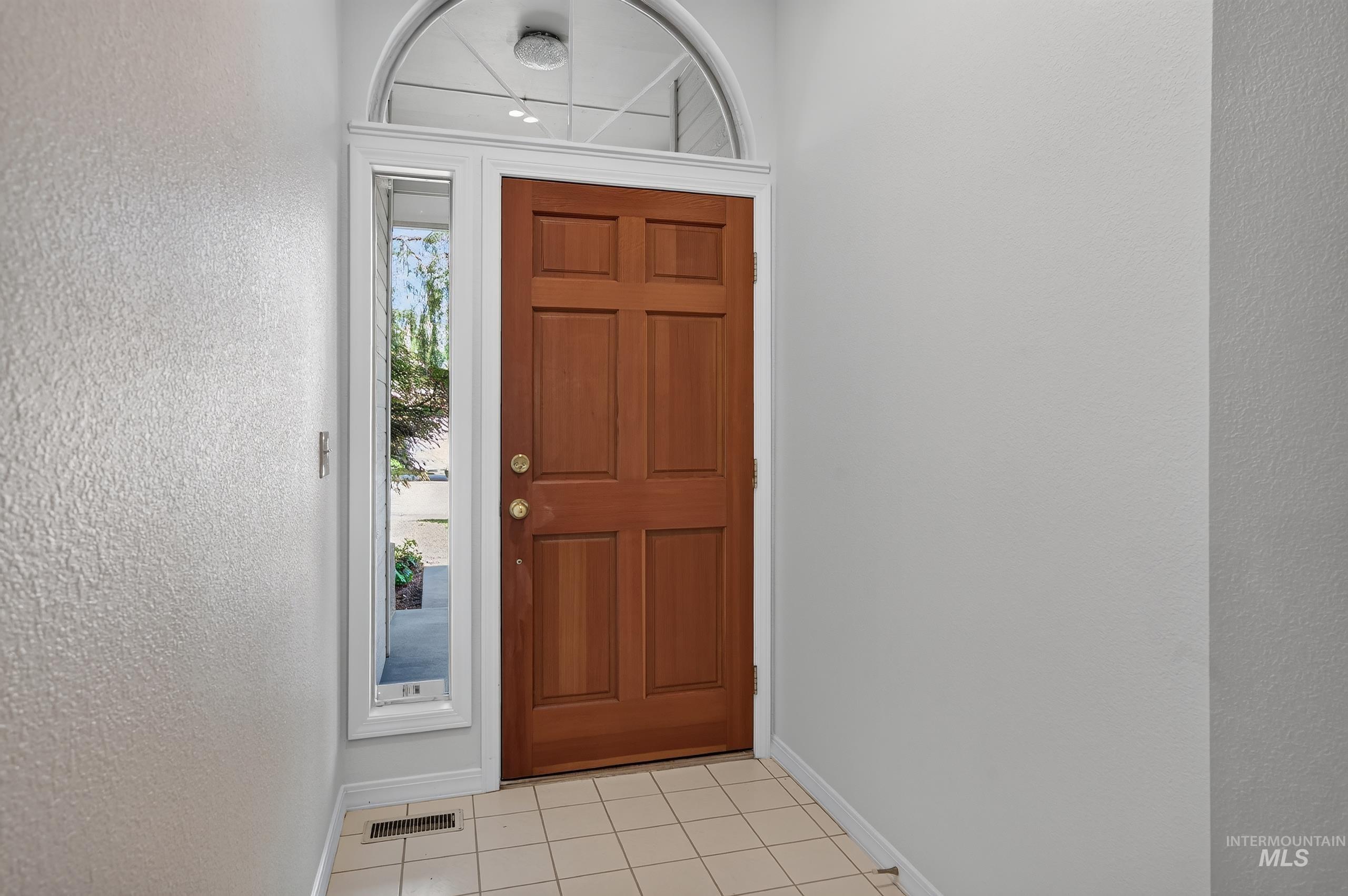 6277 W Parapet Ct Property Photo 7