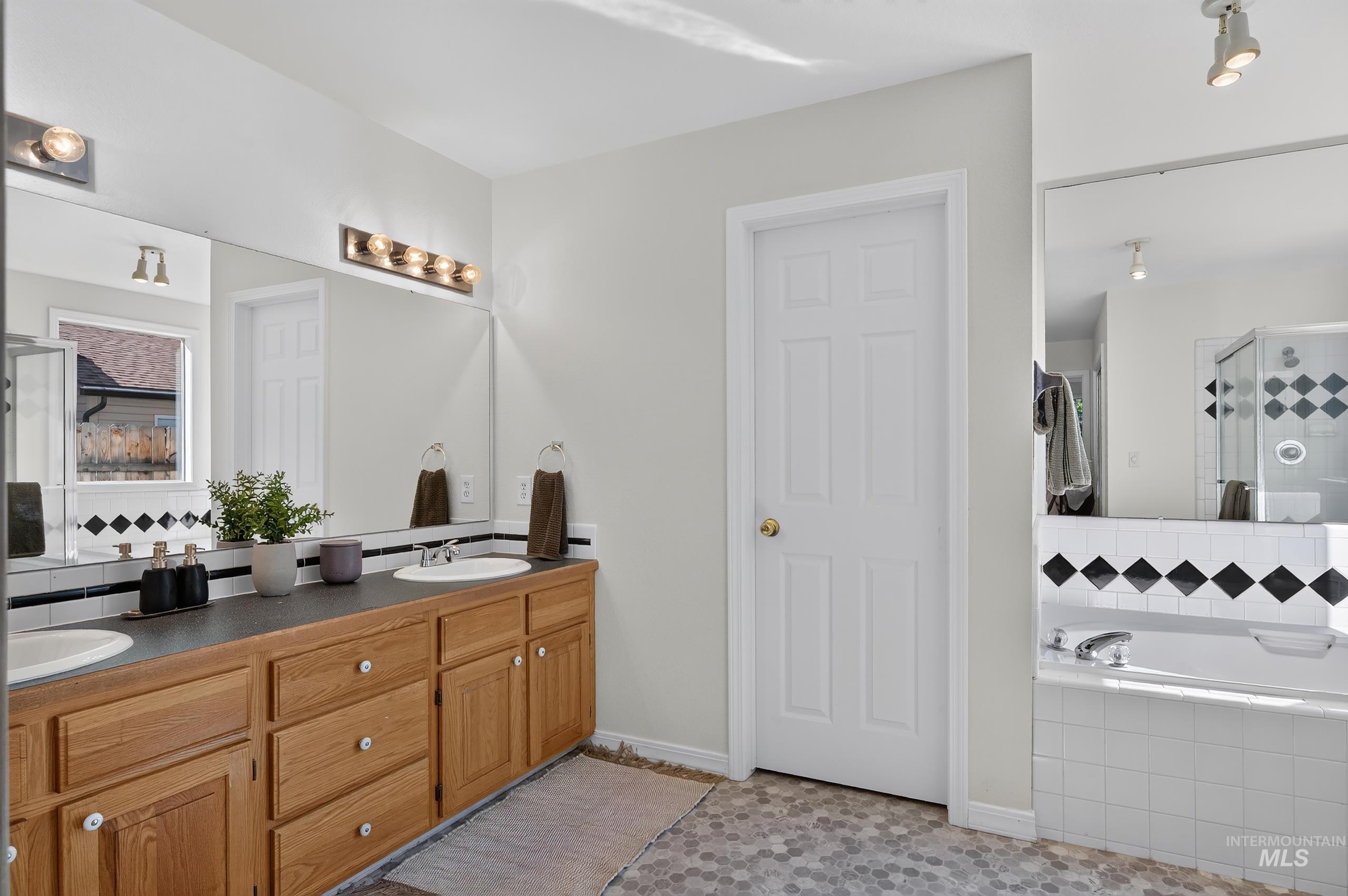 6277 W Parapet Ct Property Photo 25