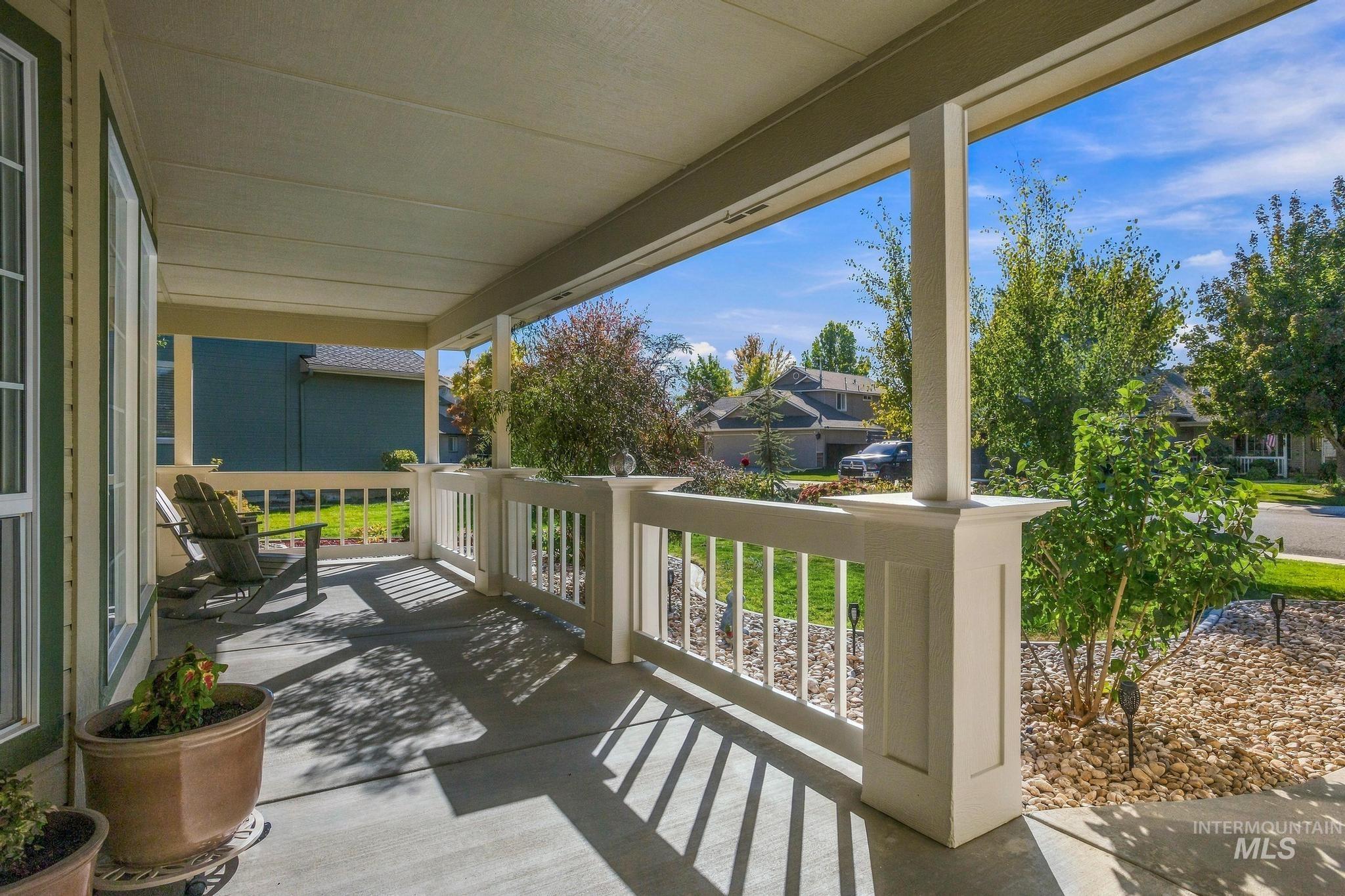 2078 S Ice Bear Way Property Photo 6