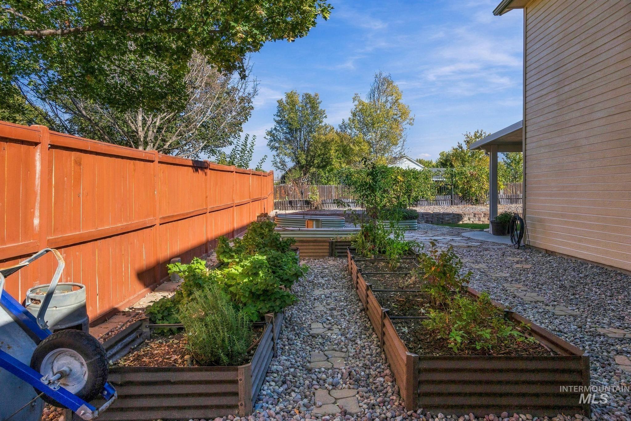 2078 S Ice Bear Way Property Photo 43