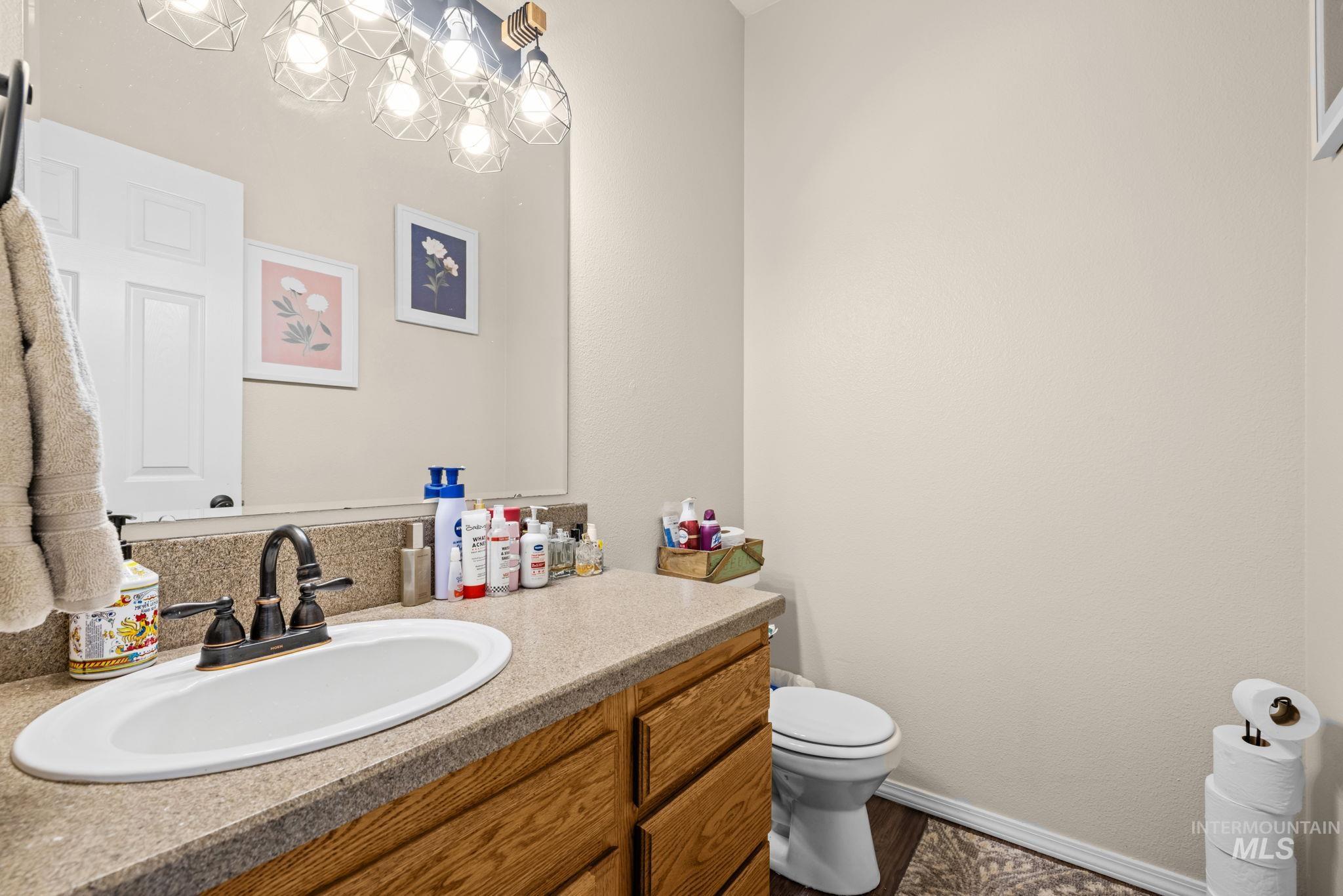 1809 W Eaglecrest Dr Property Photo 31