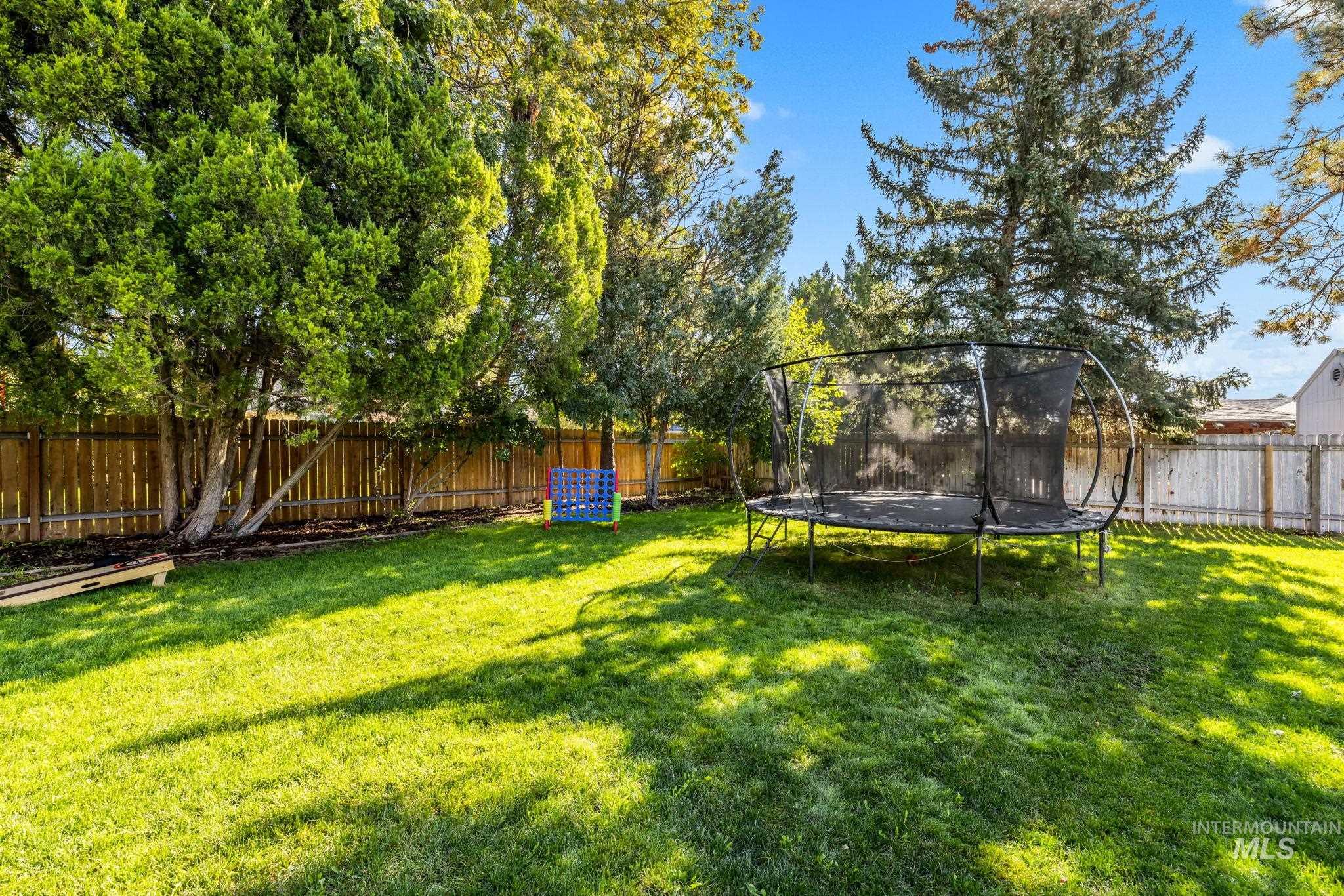 1444 S Oriole Way Property Photo 42