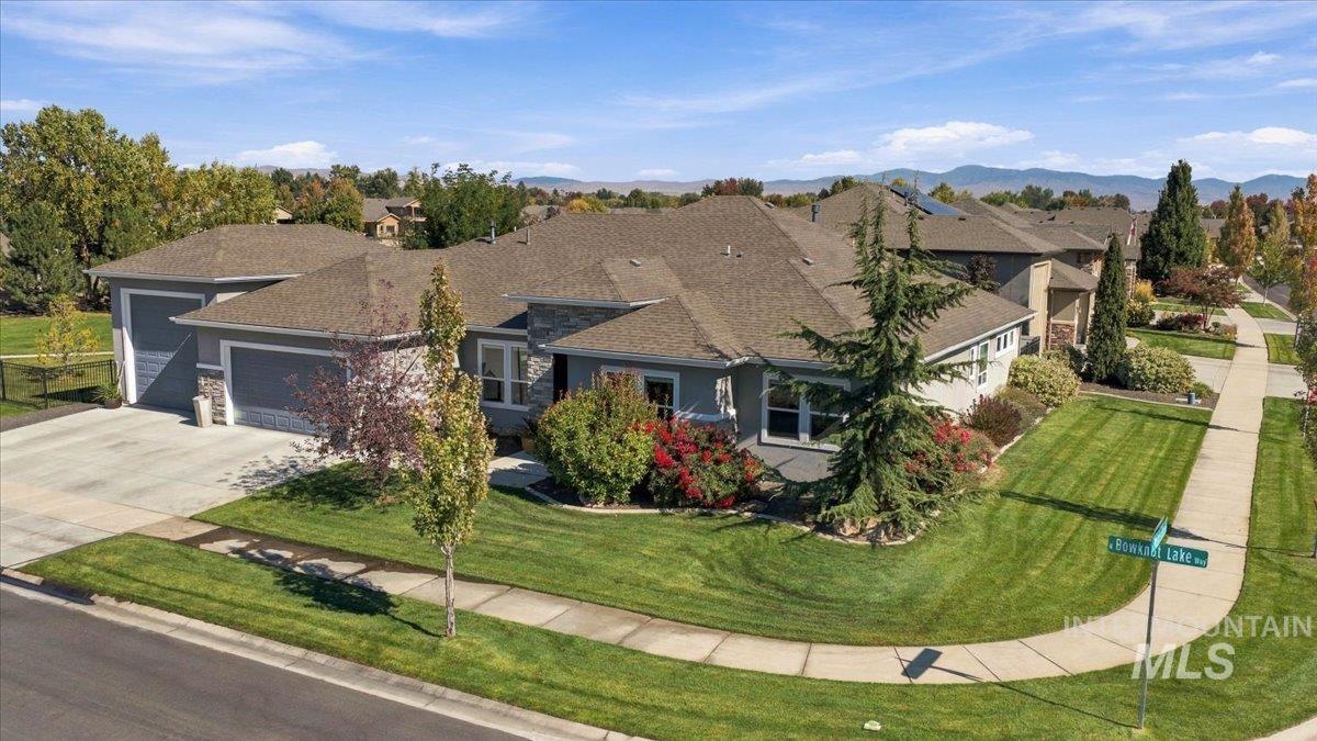 1360 N Bowknot Lake Way Property Photo 3