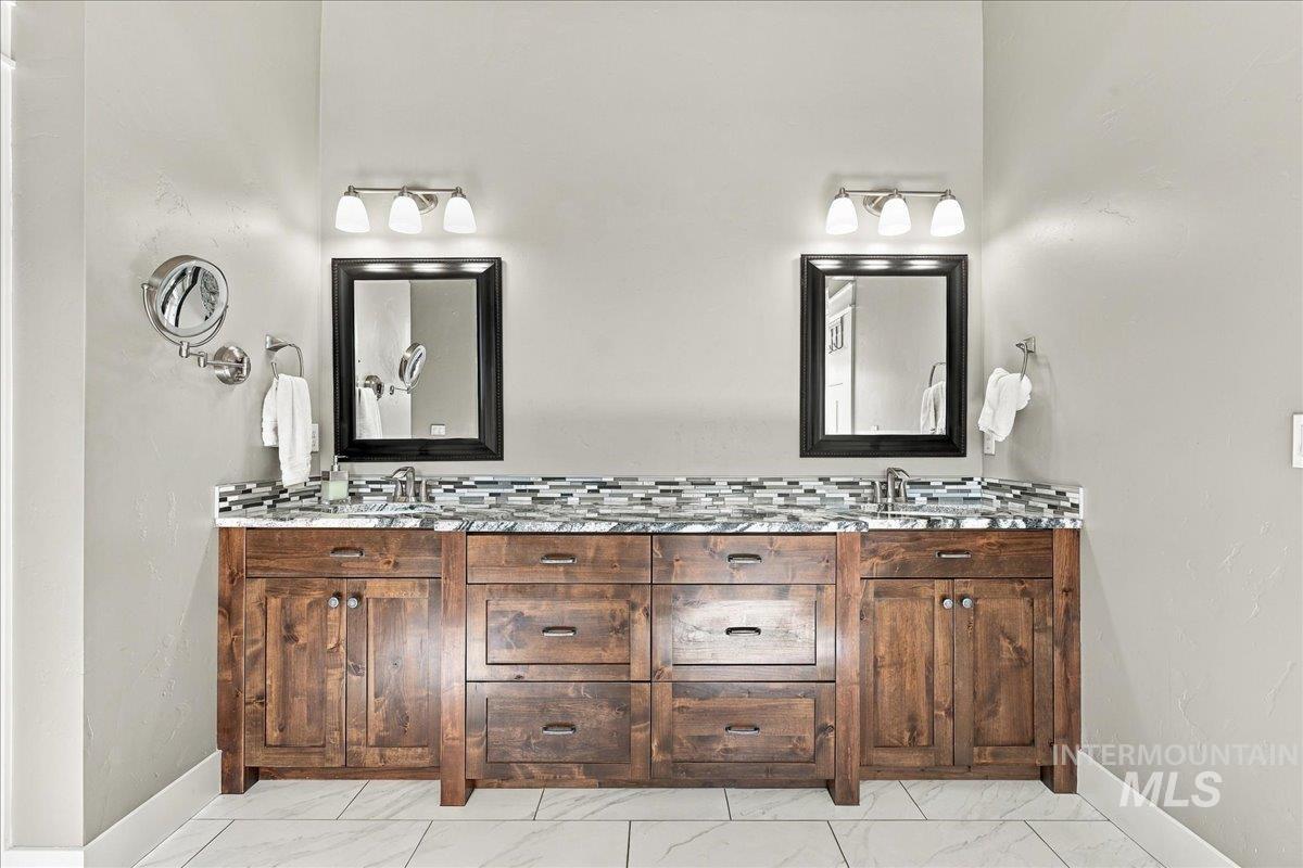 1360 N Bowknot Lake Way Property Photo 22