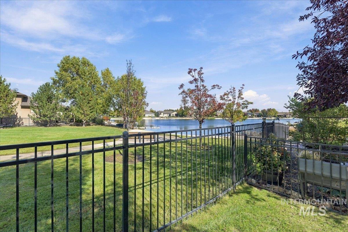 1360 N Bowknot Lake Way Property Photo 36