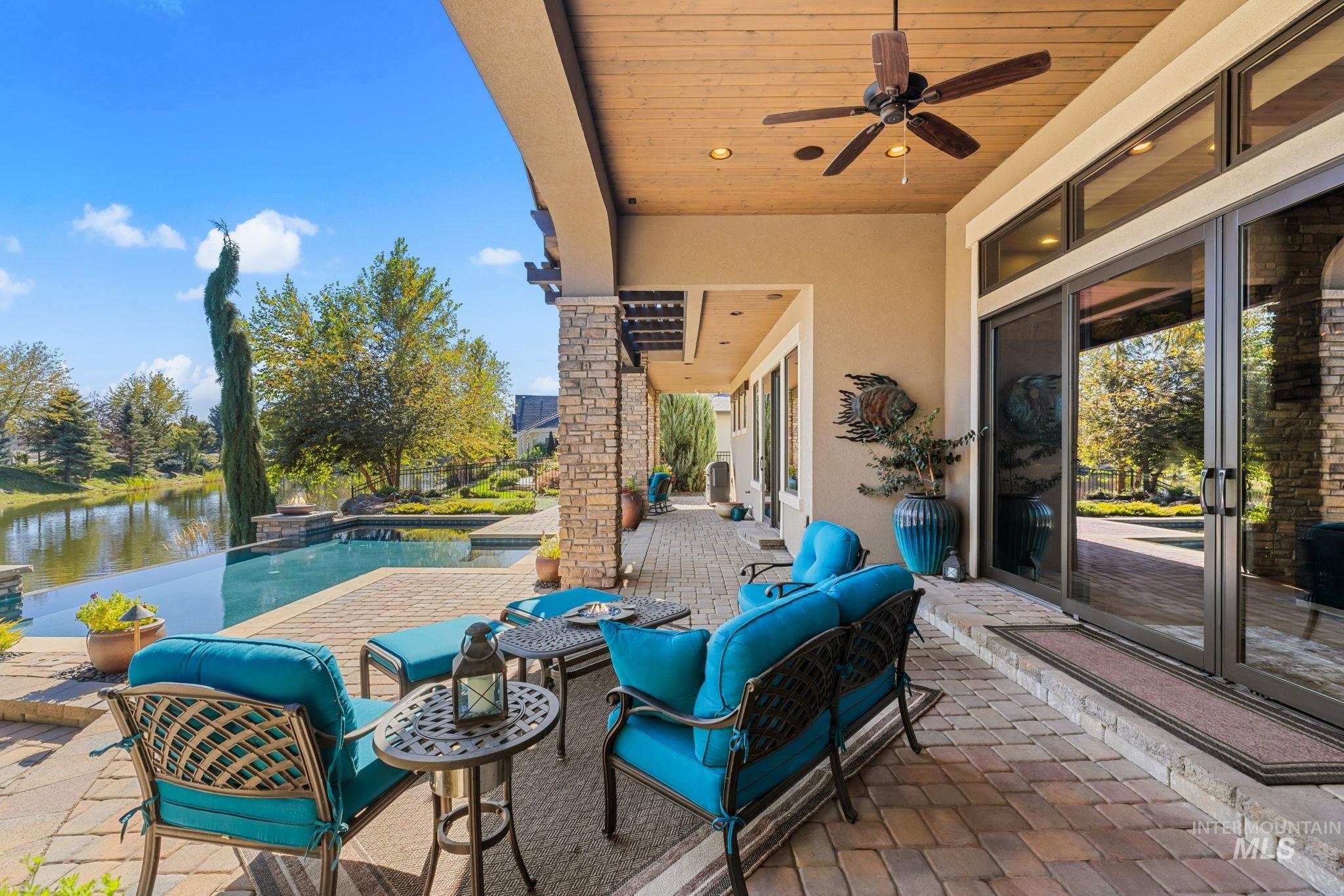 1796 S Isla Del Rio Way Property Photo 45