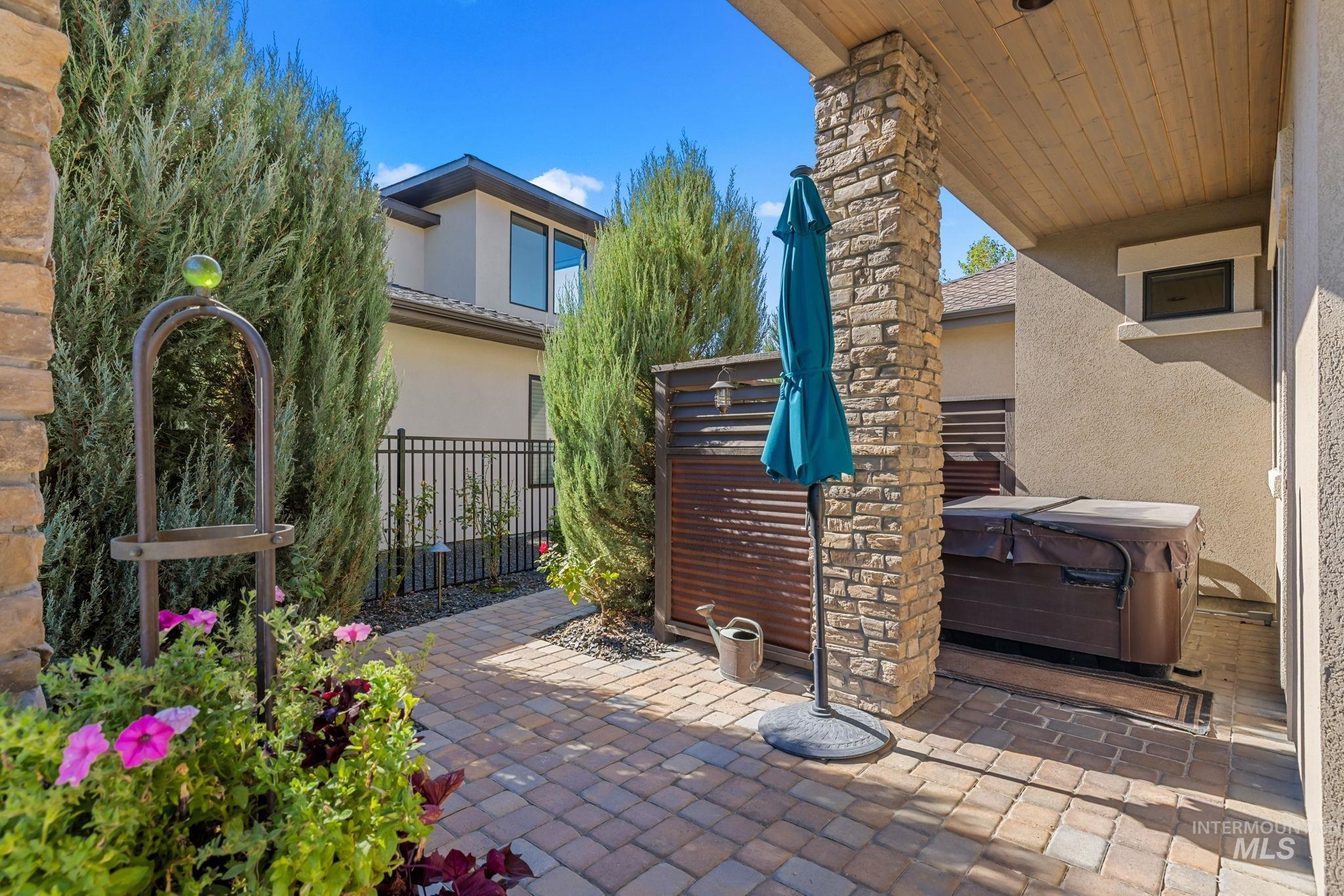 1796 S Isla Del Rio Way Property Photo 49