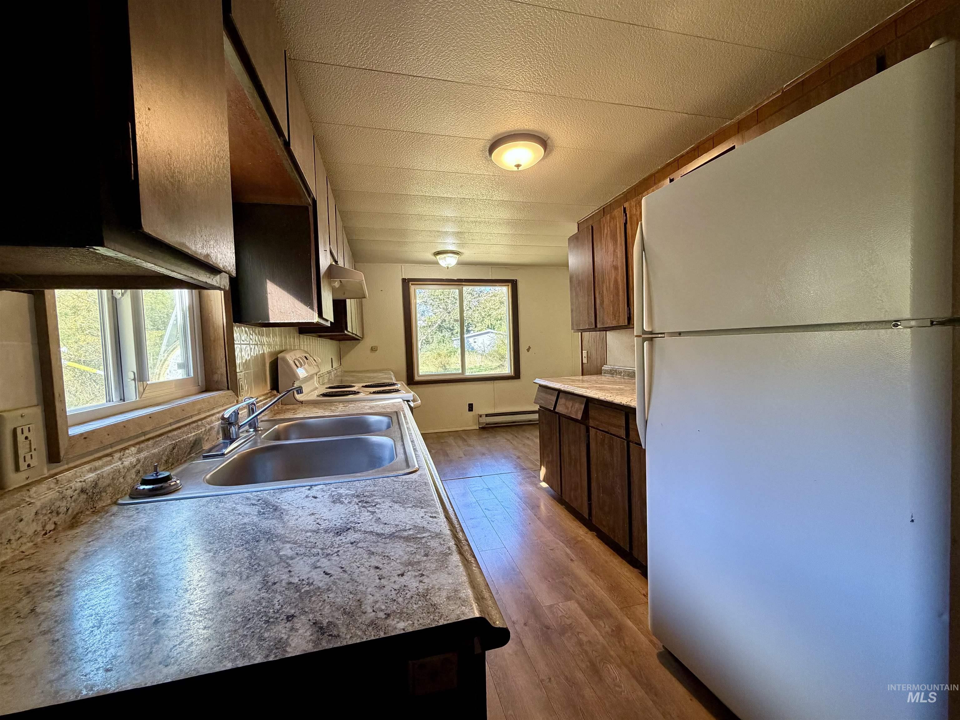 3180 & 3170 Lawyer Creek Road Property Photo 7