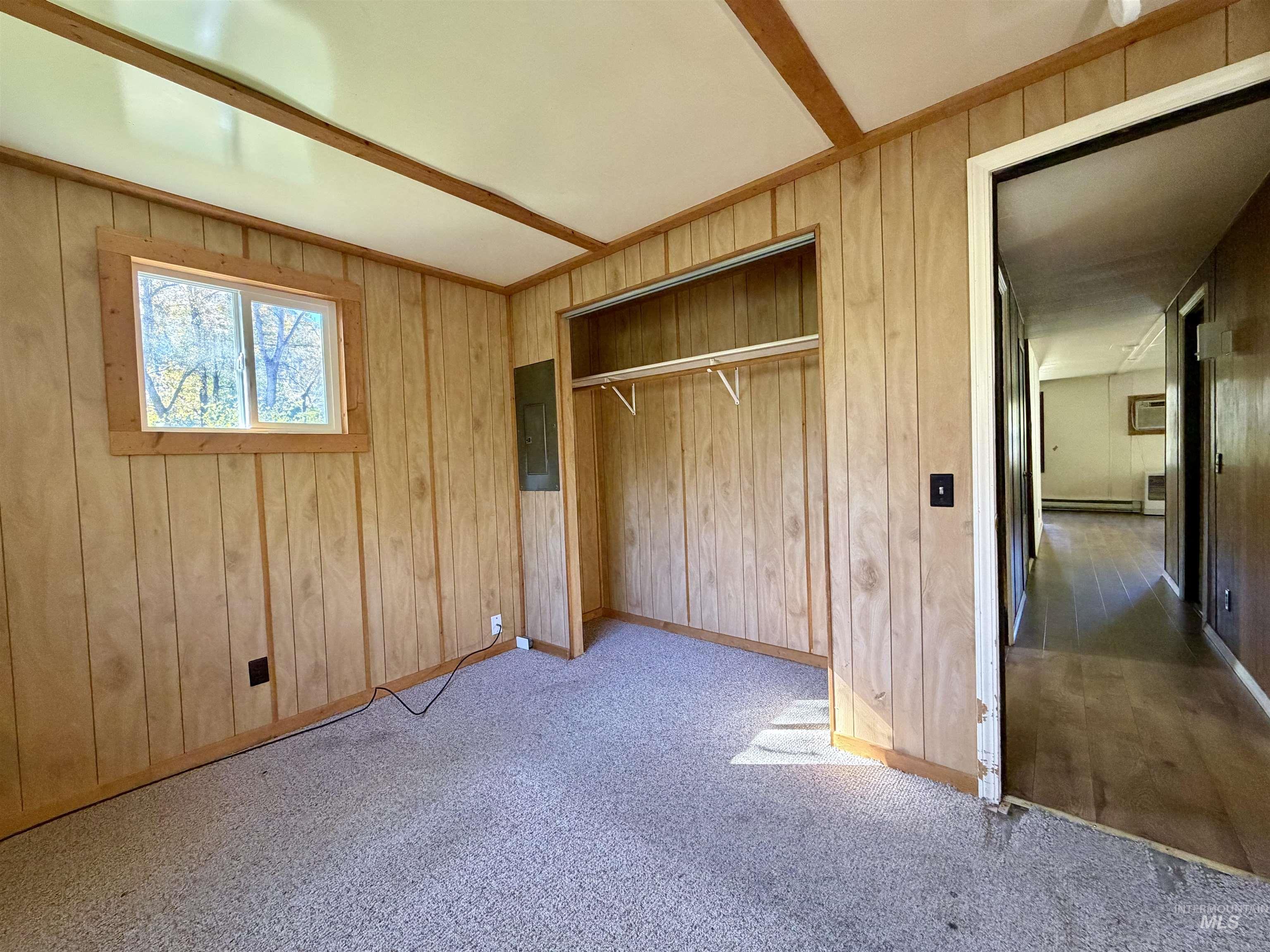 3180 & 3170 Lawyer Creek Road Property Photo 13