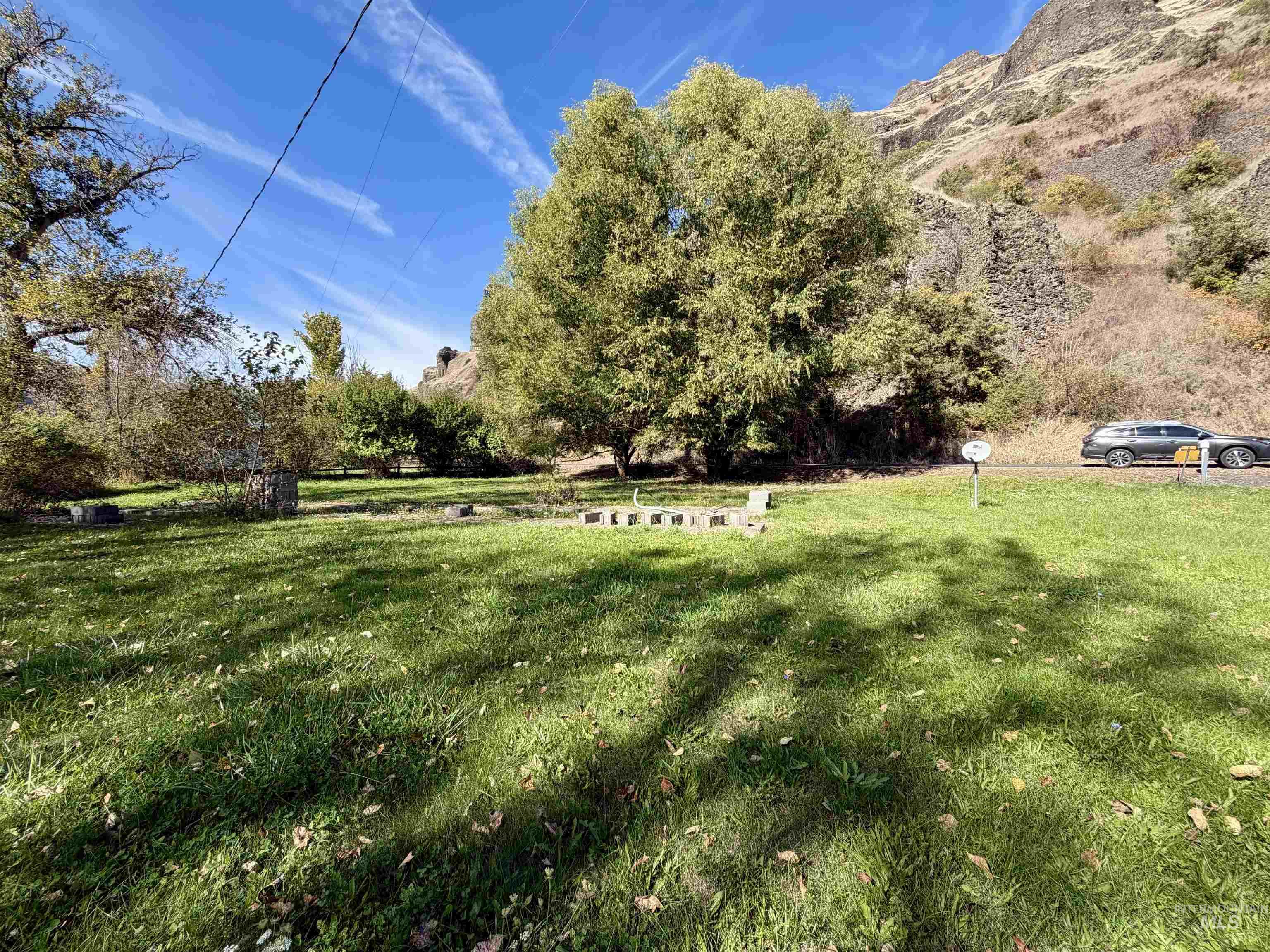 3180 & 3170 Lawyer Creek Road Property Photo 20
