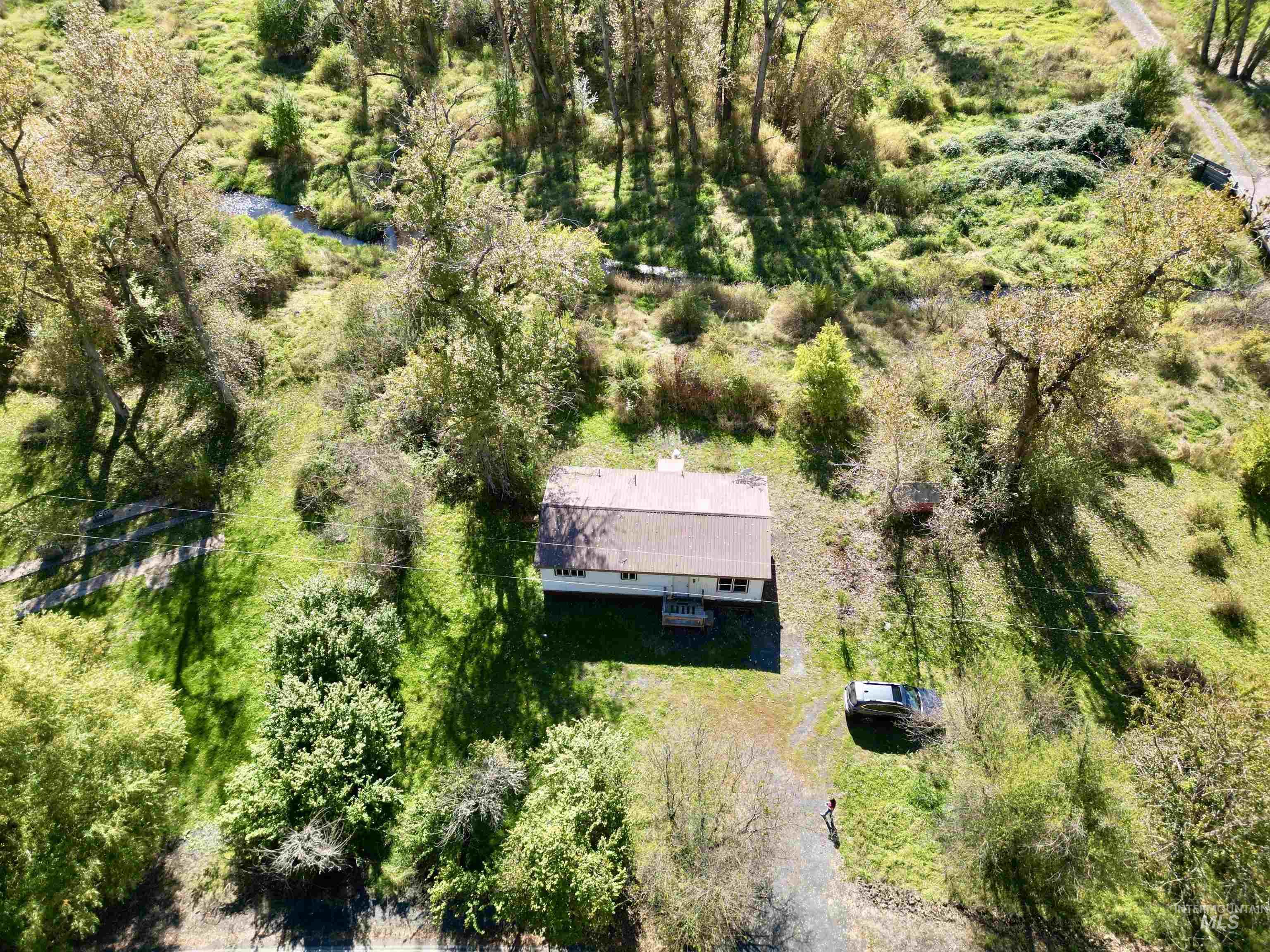 3180 & 3170 Lawyer Creek Road Property Photo 25