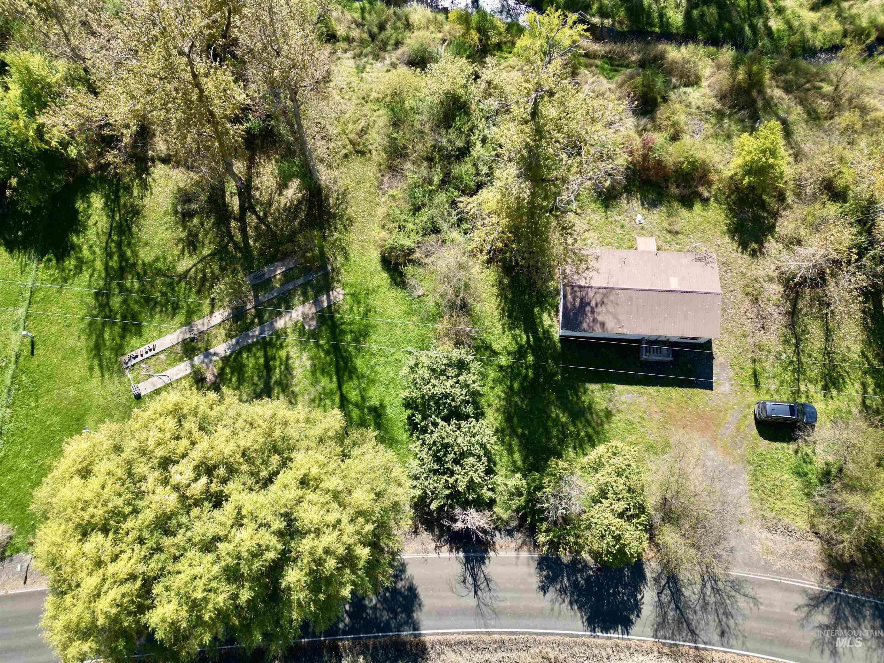 3180 & 3170 Lawyer Creek Road Property Photo 26