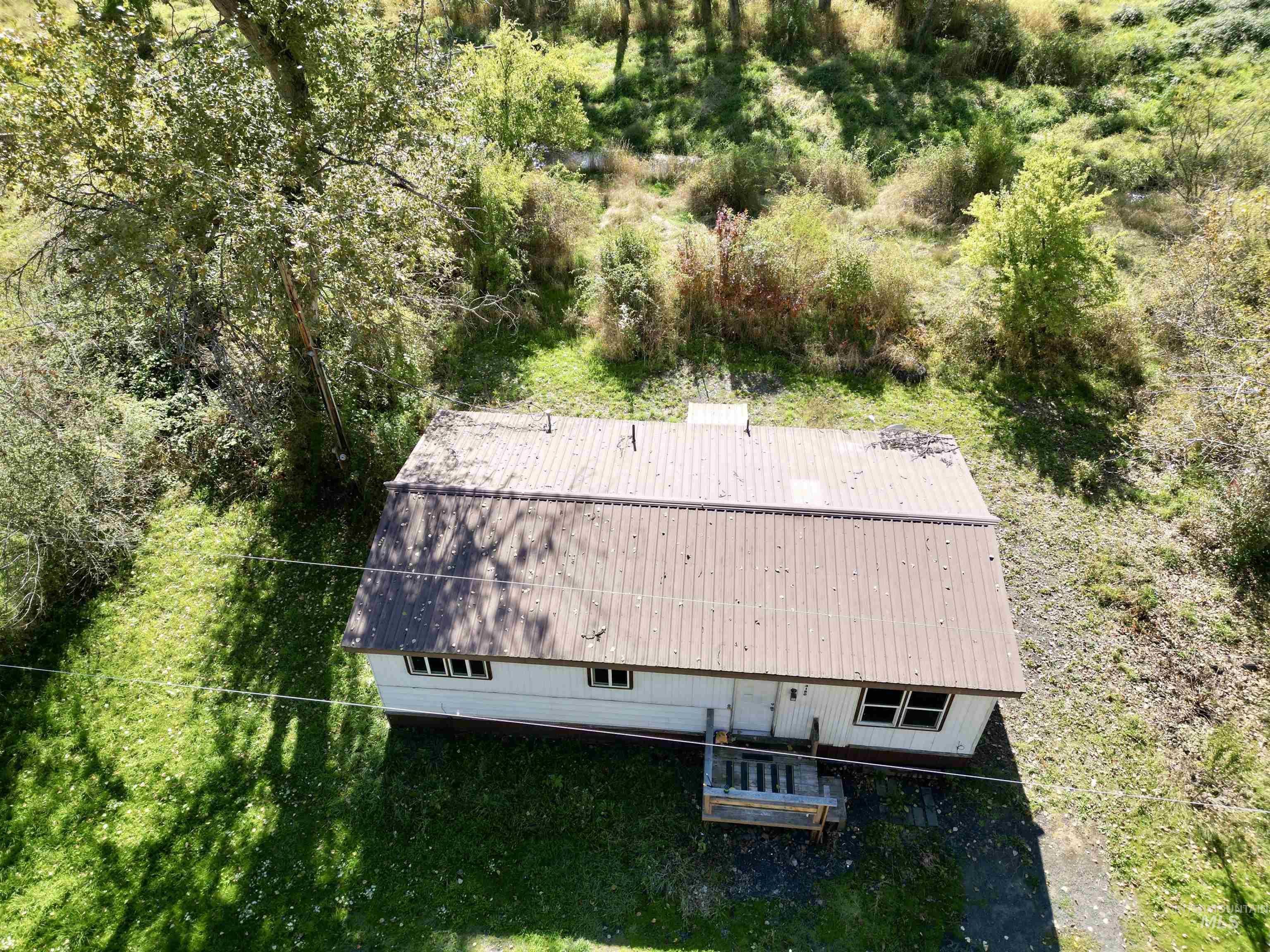 3180 & 3170 Lawyer Creek Road Property Photo 27