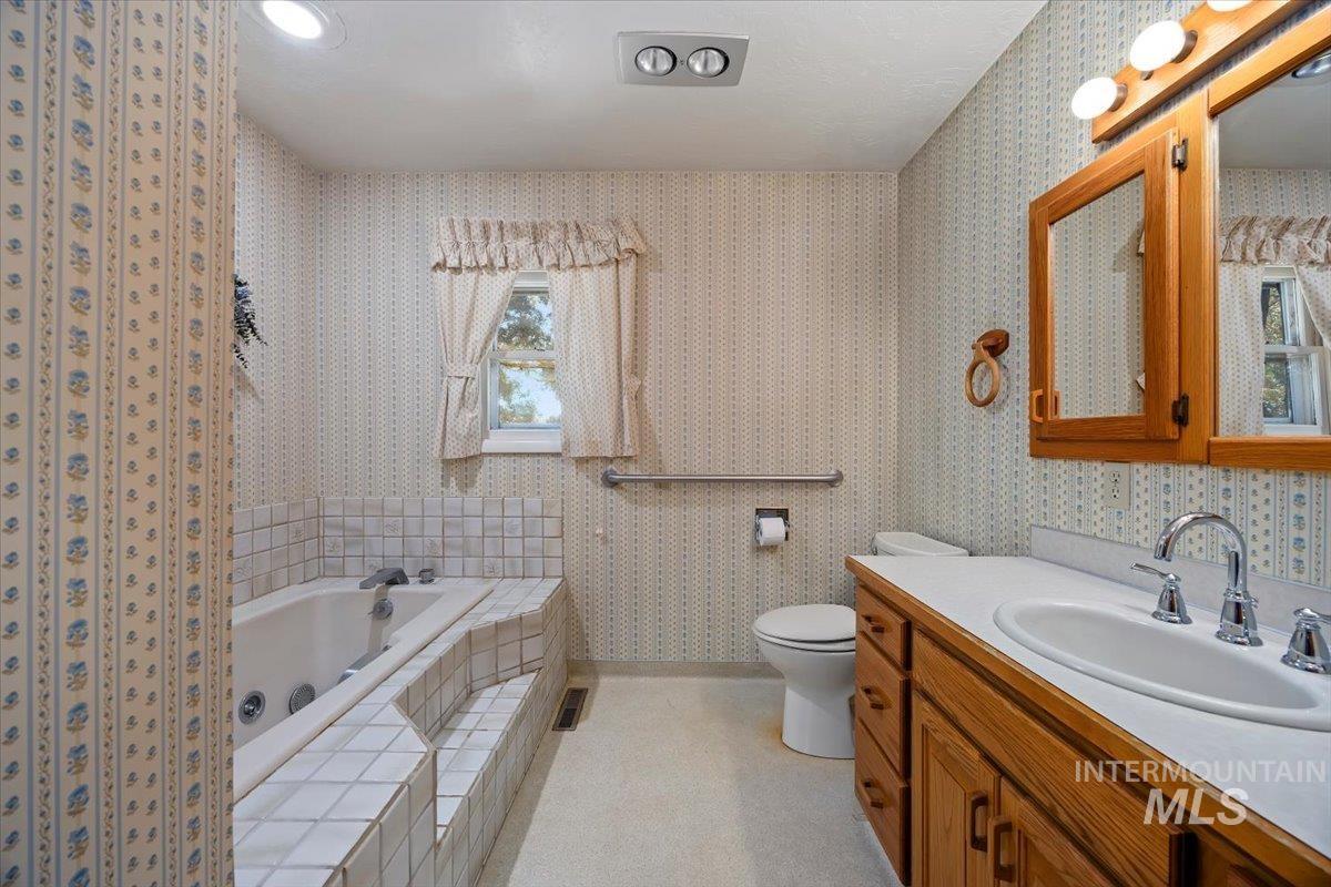 3159 E 3500 N Property Photo 24