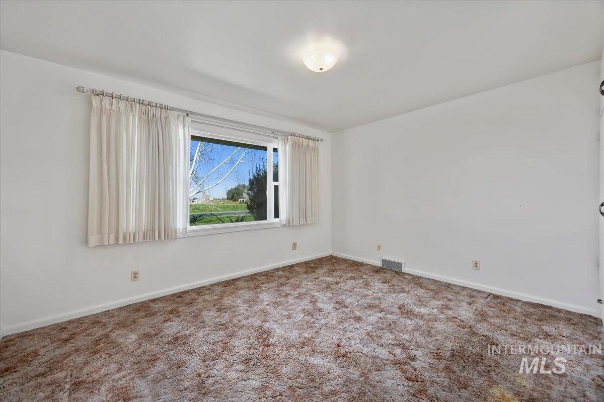 3159 E 3500 N Property Photo 25
