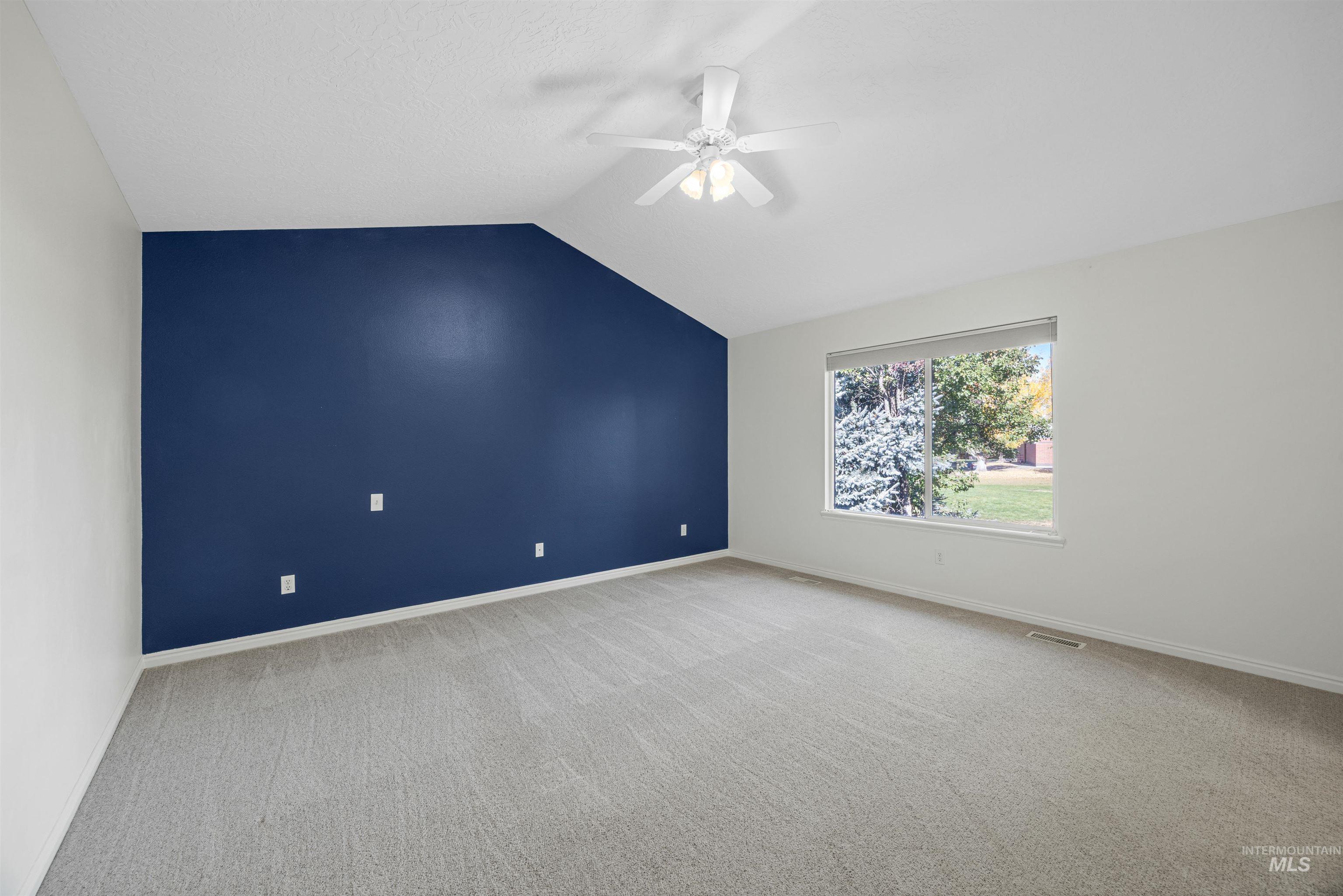 2320 E Alderhill Dr Property Photo 35