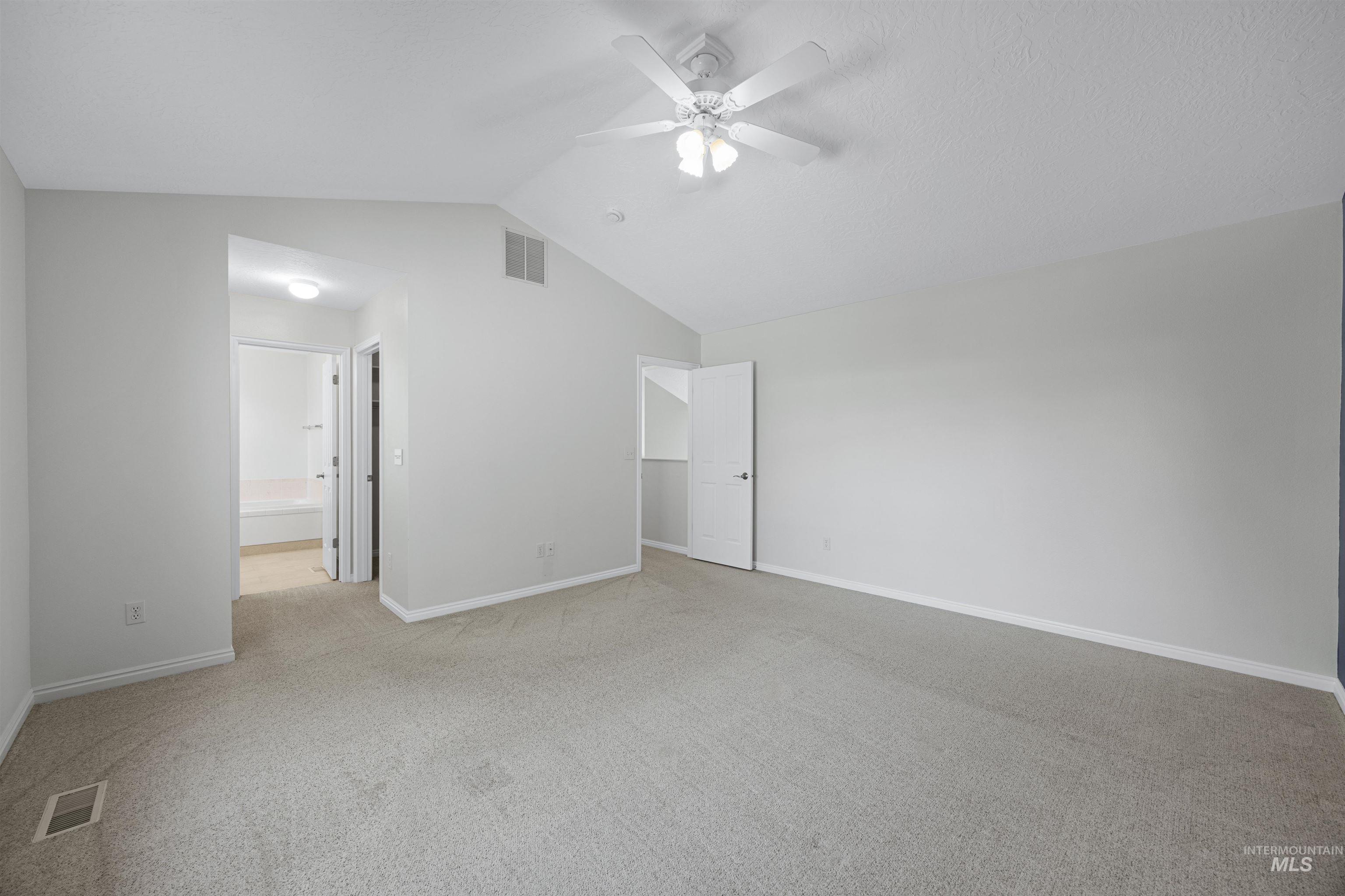 2320 E Alderhill Dr Property Photo 37