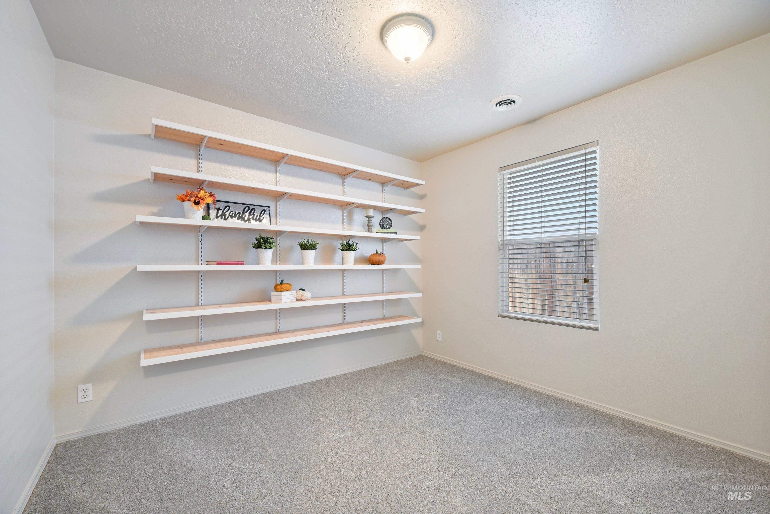 4330 S Glenmere Way Property Photo 11