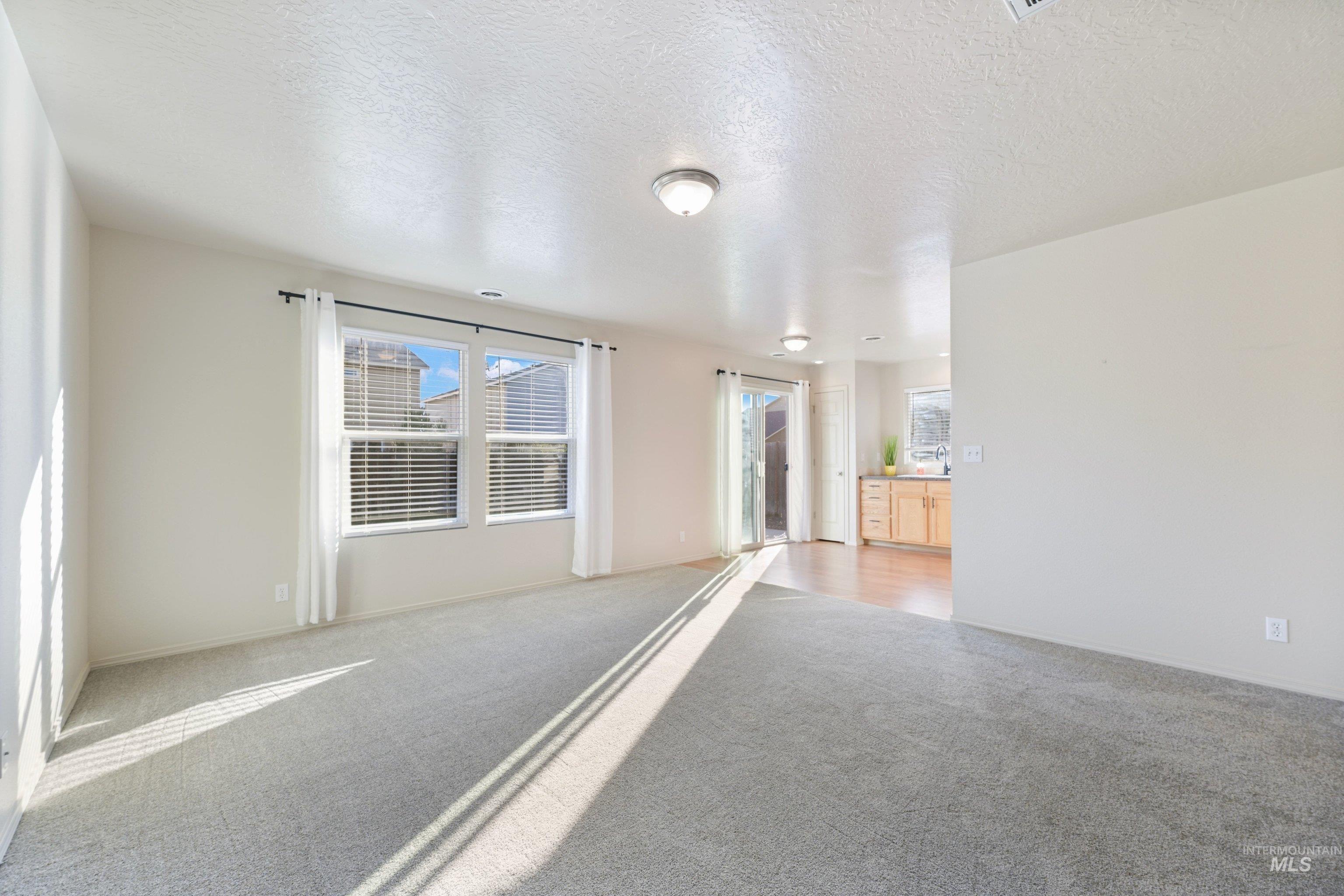 4330 S Glenmere Way Property Photo 14
