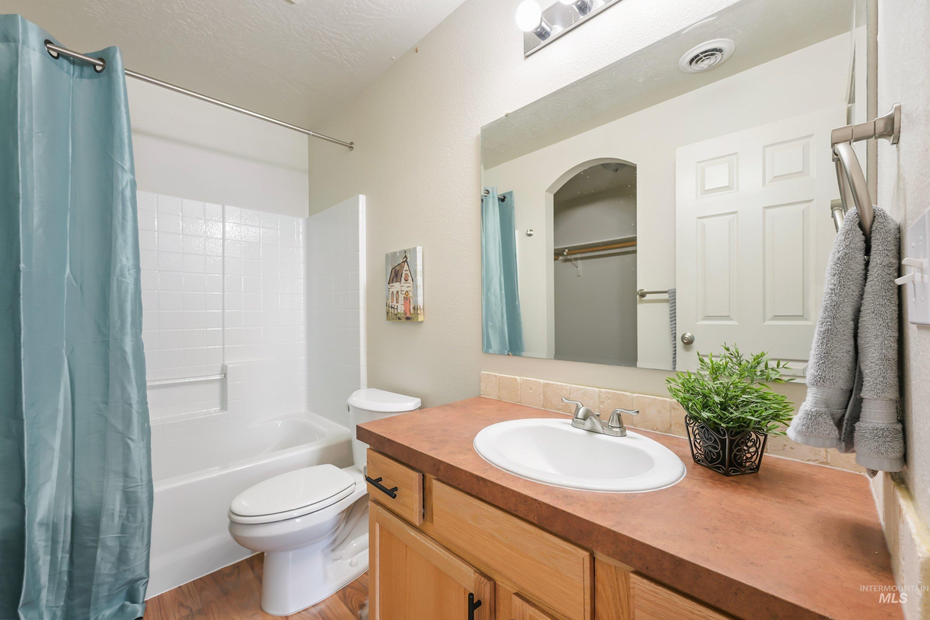 4330 S Glenmere Way Property Photo 23