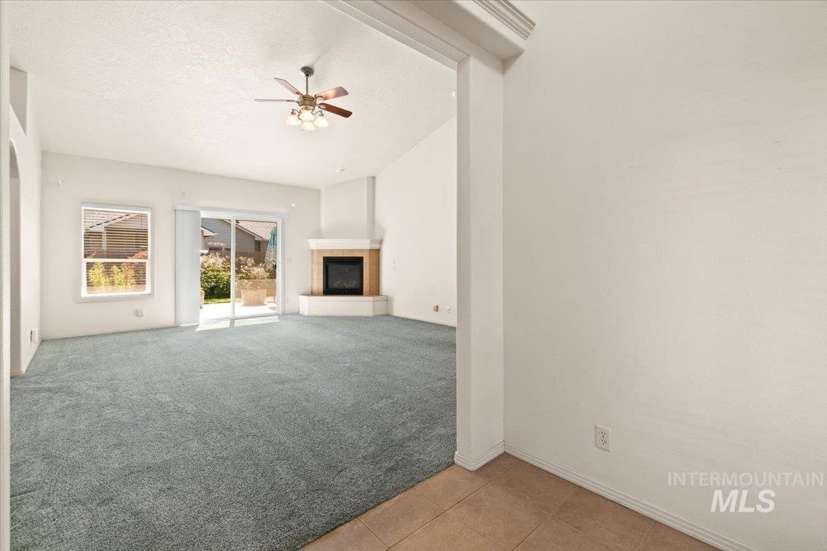 2345 E Bowman St. Property Photo 7
