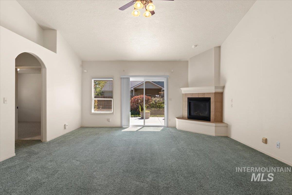 2345 E Bowman St. Property Photo 8