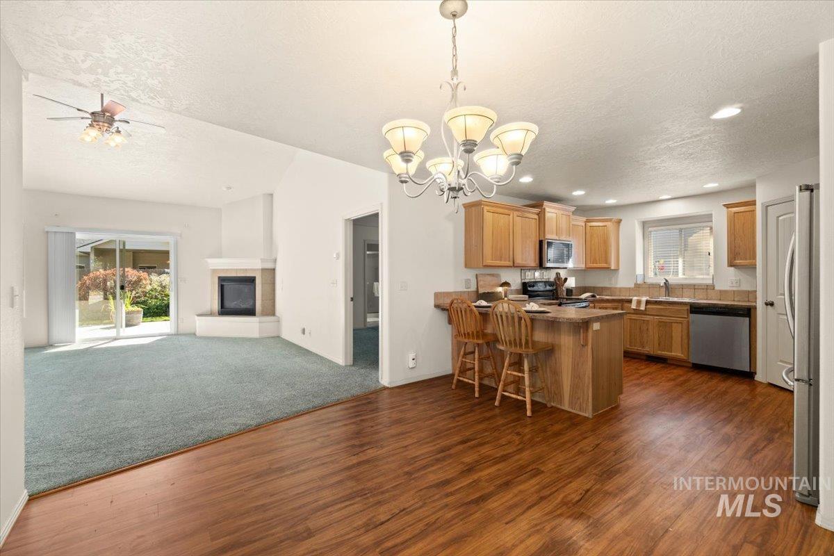 2345 E Bowman St. Property Photo 11