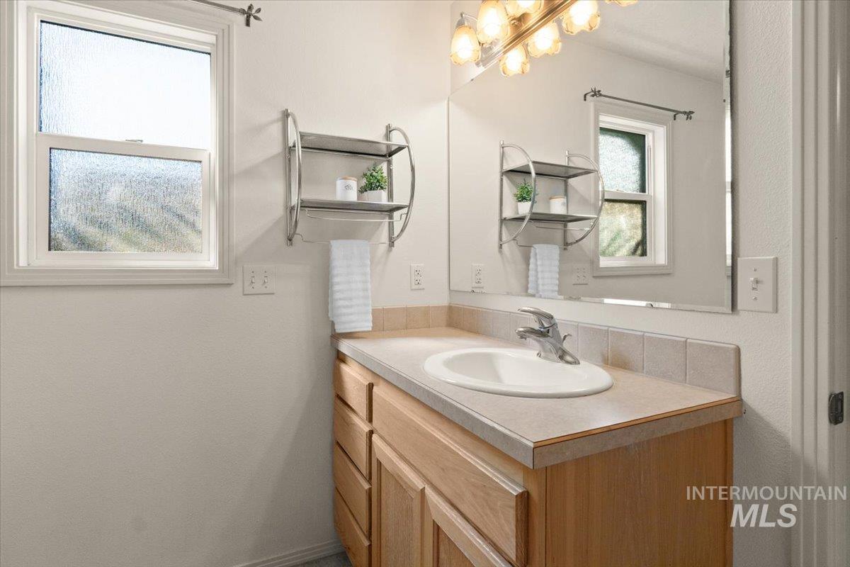 2345 E Bowman St. Property Photo 20